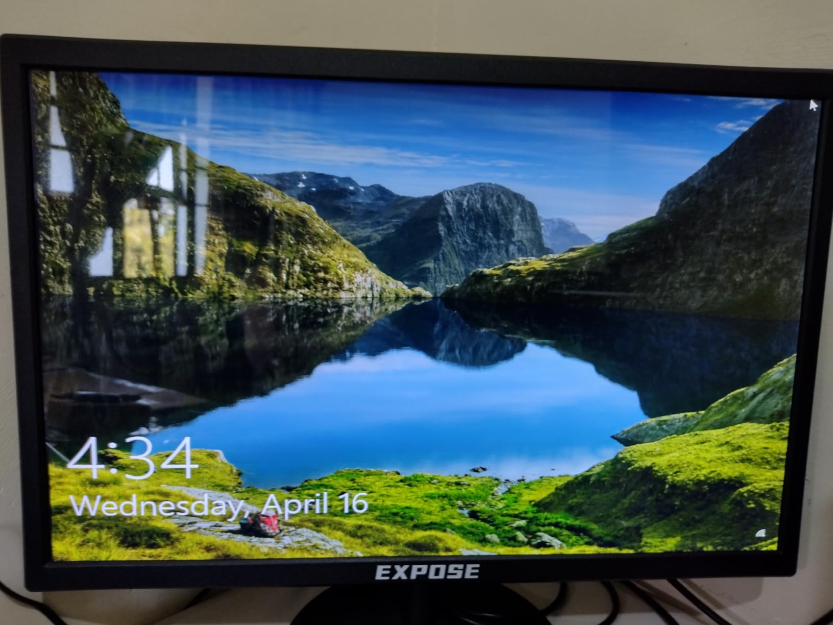 GTX 750Ti 4GB Graphics Card GDDR5 Gaming Video Card 128bit Direct X12 640SP, PCI Express 3.0x16 Interface, HDMI, DVI-D, VGA, Dual Fan, Low Power GPU for Working Gaming Customer Review GTX 750Ti 4GB Graphics Card GDDR5 Gaming Video Card 128bit Direct X12 640SP, PCI Express 3.0x16 Interface, HDMI, DVI-D, VGA, Dual Fan, Low Power GPU for Working Gaming - Customer Photo 1