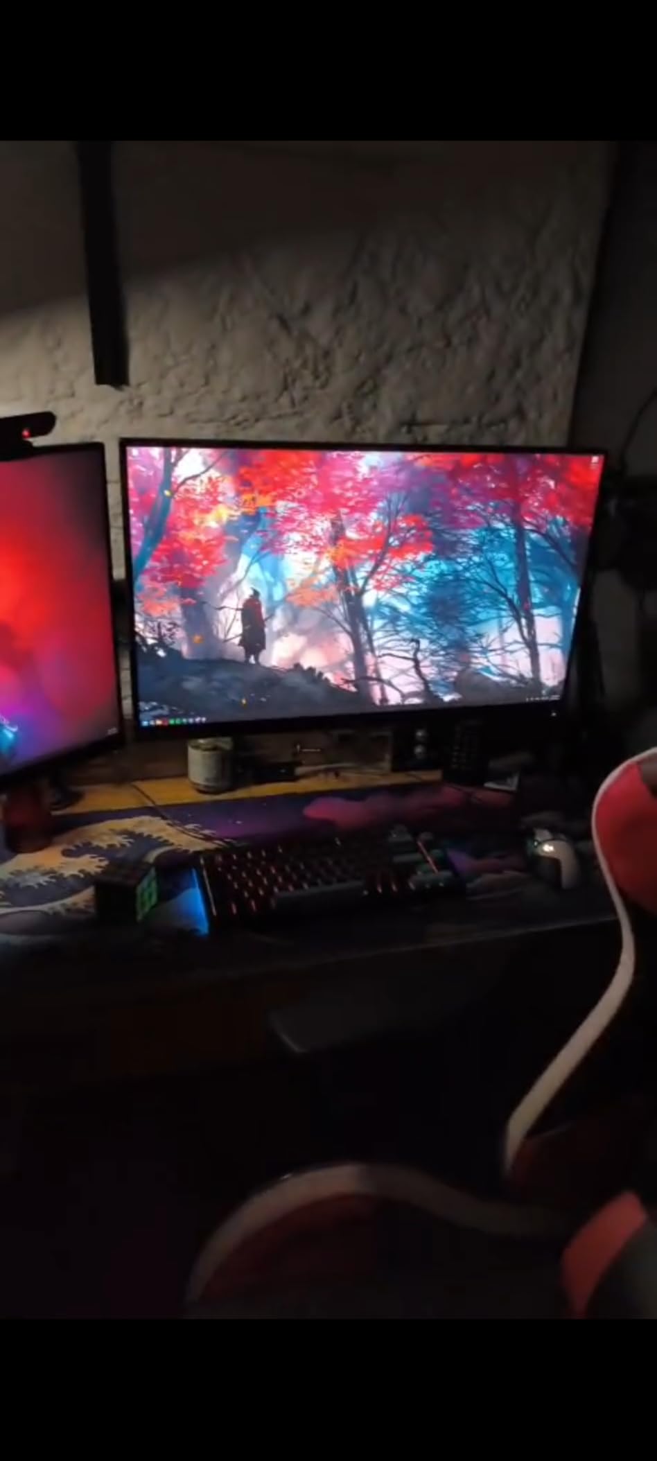 acer Nitro 27 Inch QHD 2560 x 1440 IPS Gaming Monitor | AMD FreeSync | Up to 180Hz Refresh | Up to 0.5ms | DCI-P3 95% | HDR 10 Support | One Display Port 1.2 & Two HDMI 2.0 | KG271U N3bmiipx - Customer Photo 2