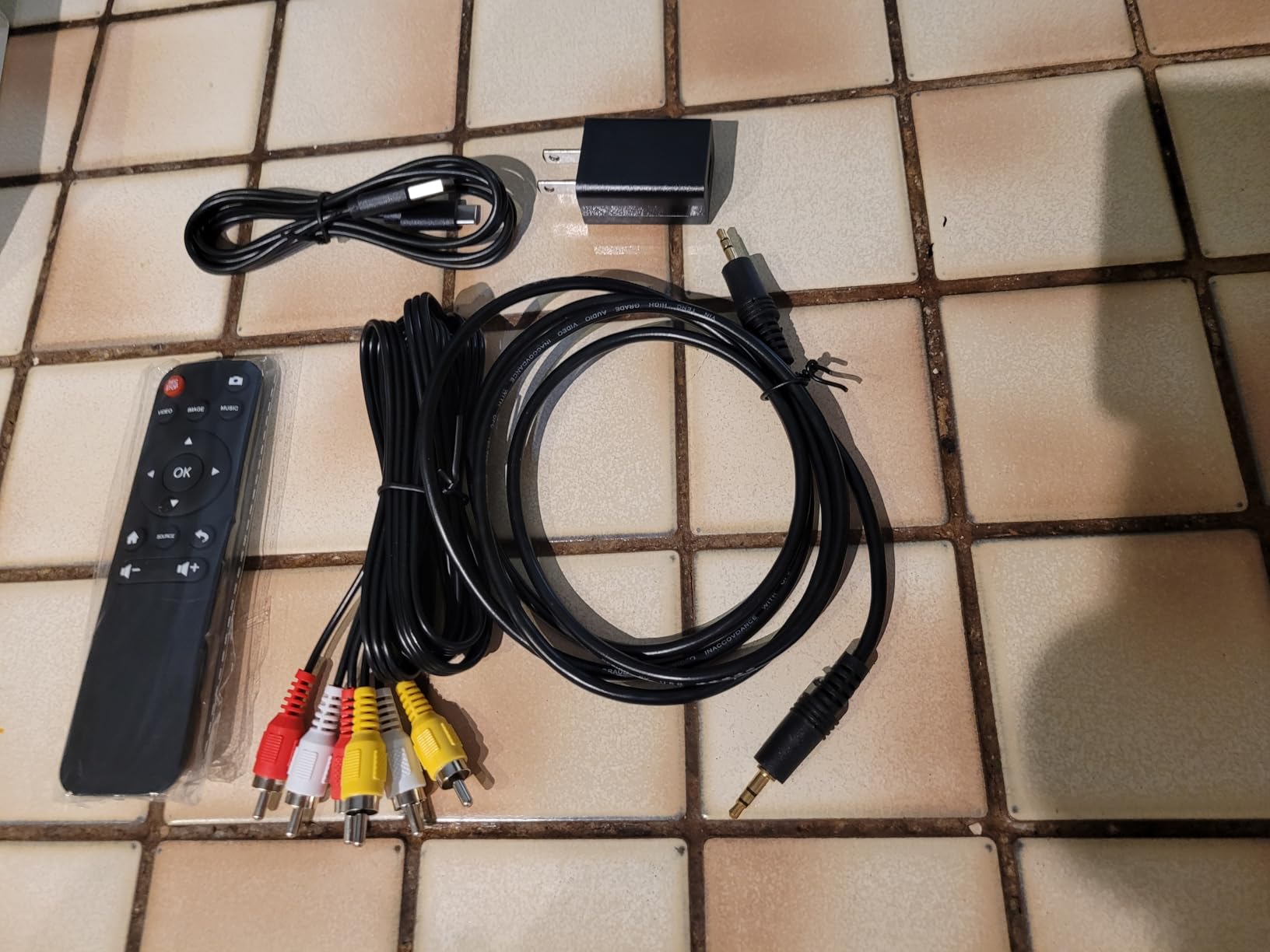 Portta VHS to Digital Converter, Video to Digital Recorder with Remote, Compatible with VHS, VCR, DVR, DVD, Hi8, Mini DV Players, Camcorder, Gaming Consoles (Tapes/DVD Player Not Included) - Customer Photo 1