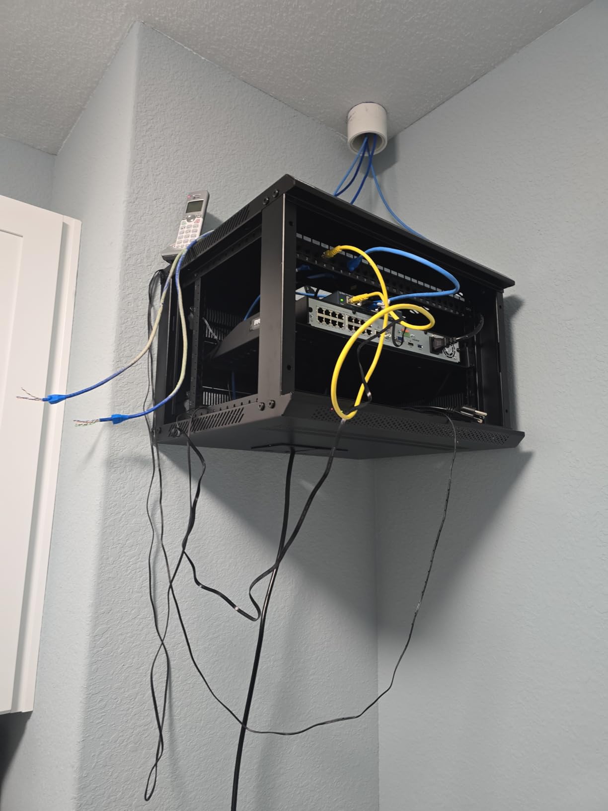 4COVR 16 Channel PoE Security Camera System AI Human/Vehicle Detection, 12Pcs IK10 Vandal-Proof 5MP Wired Commercial Dome IP Camera IP67, 16CH 4K NVR 4TB, Business Surveillance Outdoor, LY54AX5M1612 - Customer Photo 2