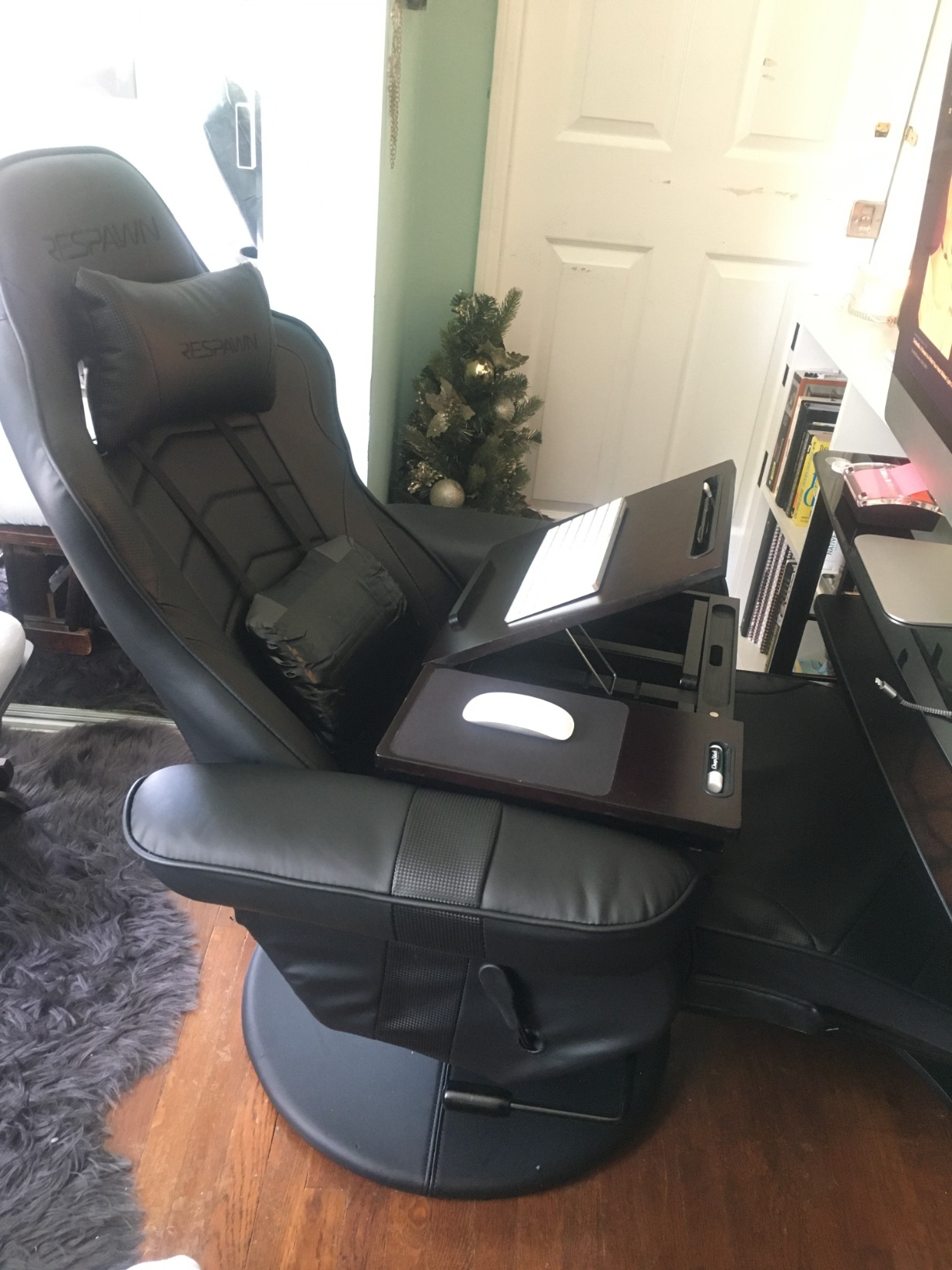 RESPAWN 900 Console Gaming Recliner with Footrest and Lumbar Support - Comfortable Ergonomic Gaming Chair with Headrest, No Wheels, Reclining, Heavy Duty, Racing Style Video Game Chairs - Gray Fabric - Customer Photo 1