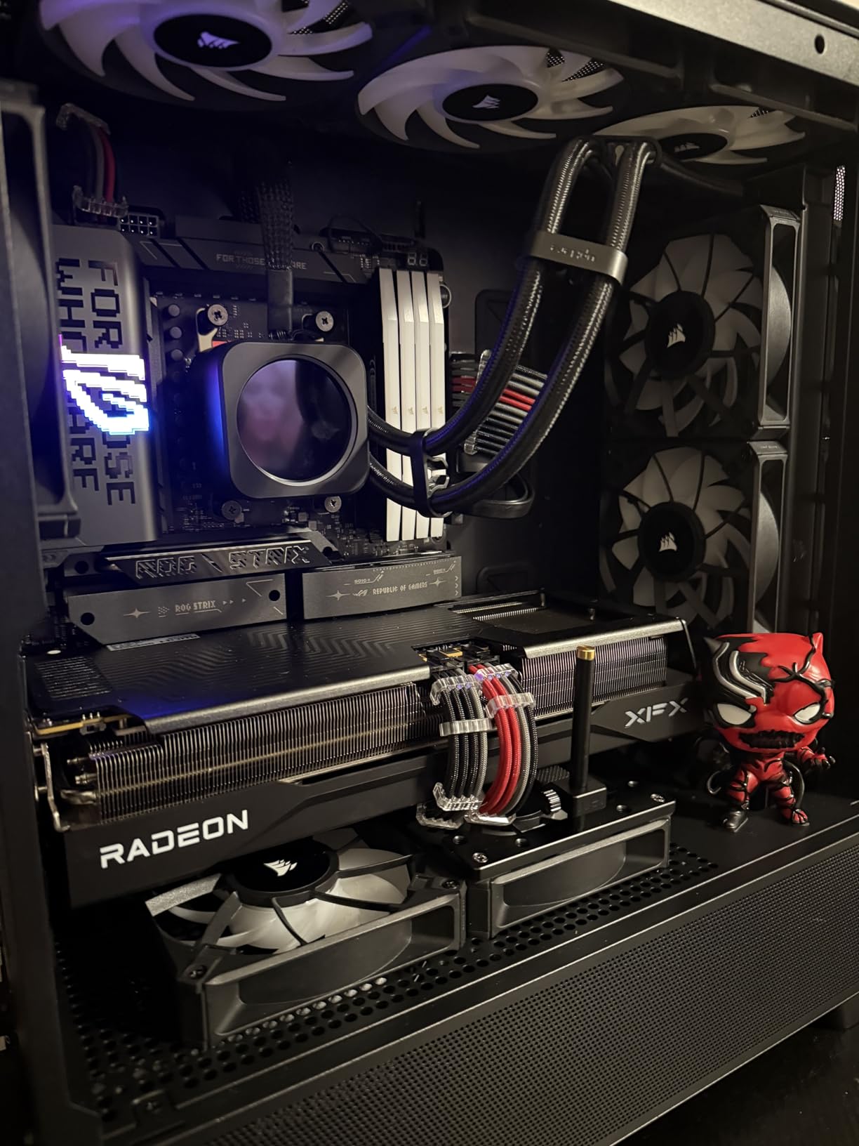 Antec Flux Wood, 5 x PWM Fans Included, High-Airflow Front Panel with Walnut Wood, Type-C, 420mm Radiator & Back Connect Motherboard Support, Up to 9 Fans Simultaneously, Mid-Tower E-ATX PC Case Customer Review Antec Flux Wood, 5 x PWM Fans Included, High-Airflow Front Panel with Walnut Wood, Type-C, 420mm Radiator & Back Connect Motherboard Support, Up to 9 Fans Simultaneously, Mid-Tower E-ATX PC Case - Customer Photo 2