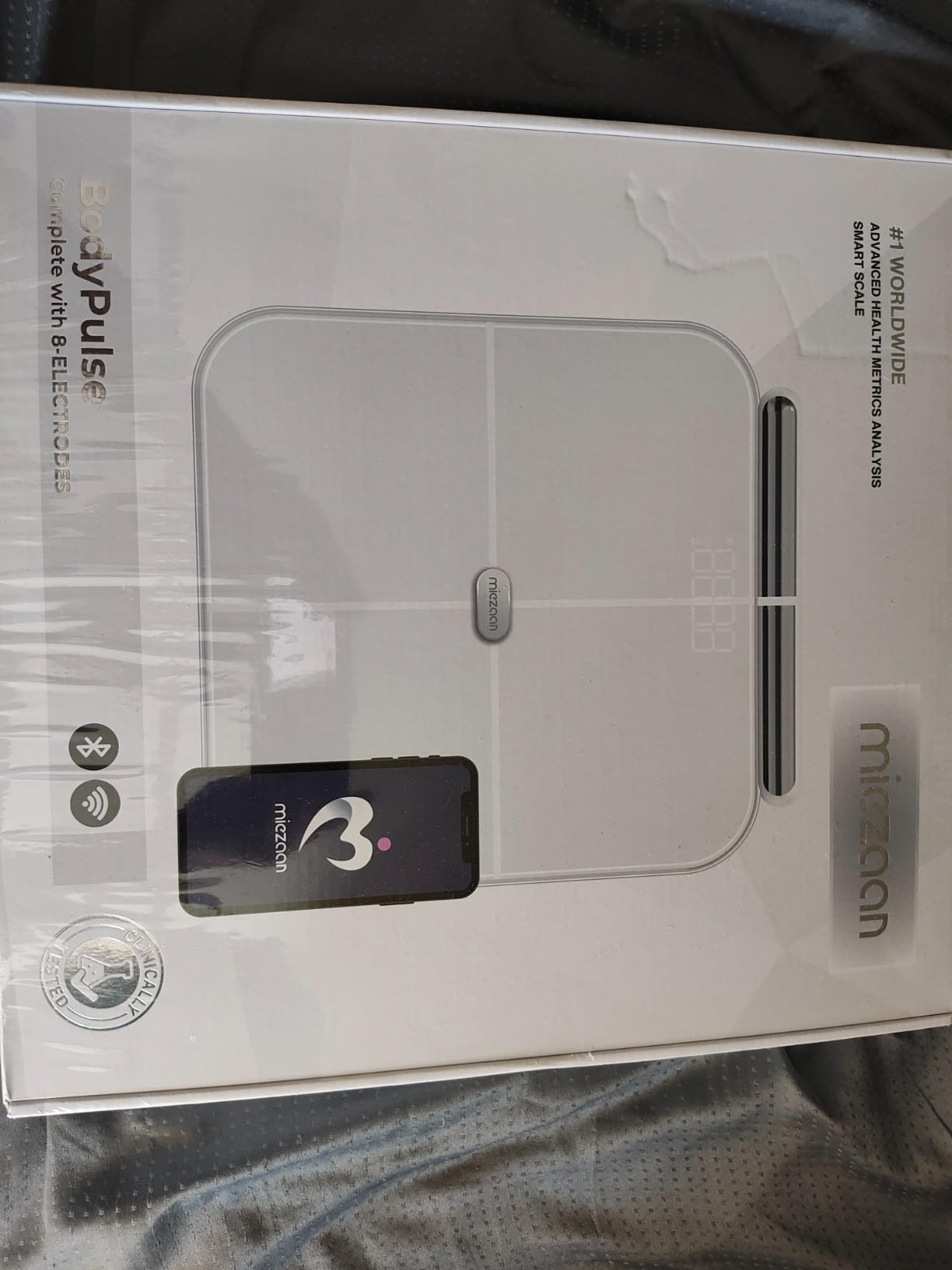 BodyPulse - 8 Electrode Smart Scale for Body Weight - Digital Scale - 56 Metrics - Bathroom Scale with BMI, Body Fat, Muscle Mass Measurements - FSA/HSA Eligible - Customer Photo 3