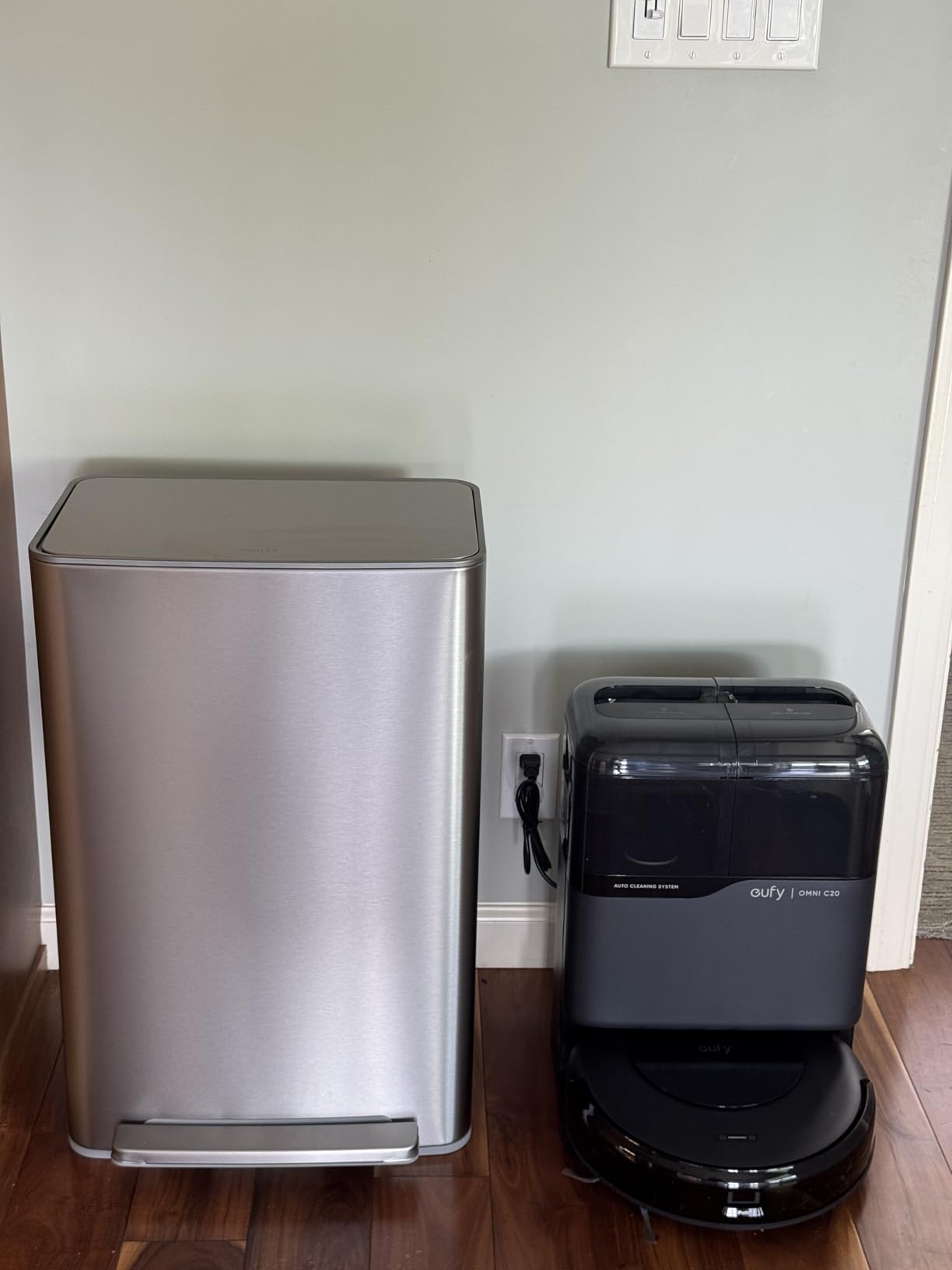 eufy Robot Vacuum Omni C20, Robot Vacuum and Mop Combo, All-in-One Station, Auto Mop Washing and Auto Drying for Hands-Free Cleaning, 7000 Pa Powerful Suction, Self Emptying, 3.35-Inch Design - Customer Photo 2