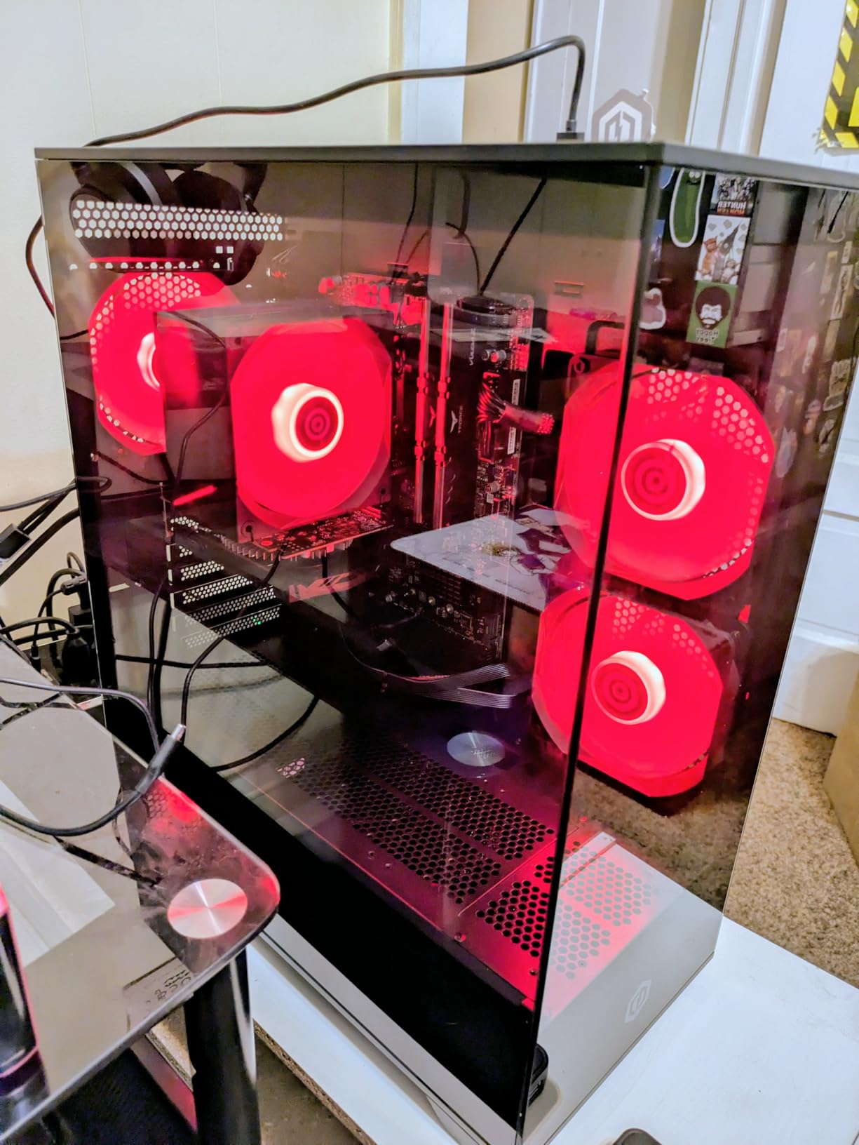 CyberPowerPC Gamer Master Gaming PC, AMD Ryzen 5 5500 3.6GHz, Radeon RX 6400 4GB, 16GB DDR4, 500GB PCIe Gen4 SSD, WiFi Ready & Windows 11 Home (GMA3100A) Customer Review CyberPowerPC Gamer Master Gaming PC, AMD Ryzen 5 5500 3.6GHz, Radeon RX 6400 4GB, 16GB DDR4, 500GB PCIe Gen4 SSD, WiFi Ready & Windows 11 Home (GMA3100A) - Customer Photo 1