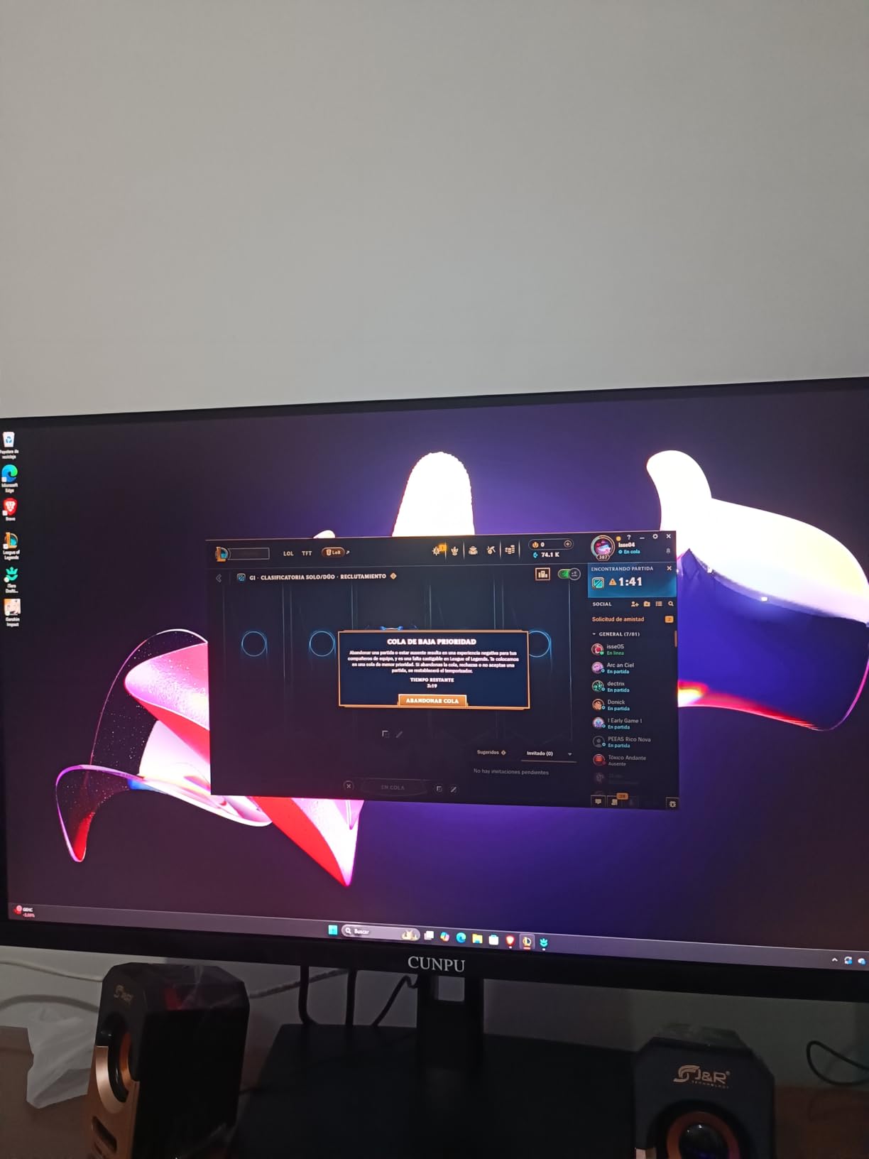 27 Inch 4K 144/160Hz Gaming Monitor, UHD 3840x2160 Fast IPS Panel PC Monitor, 135% sRGB, HDR400Nit, Freesync & G-sync, Support PS5 Xbox 4K 120Hz, HDMI 2.1 - Customer Photo 1