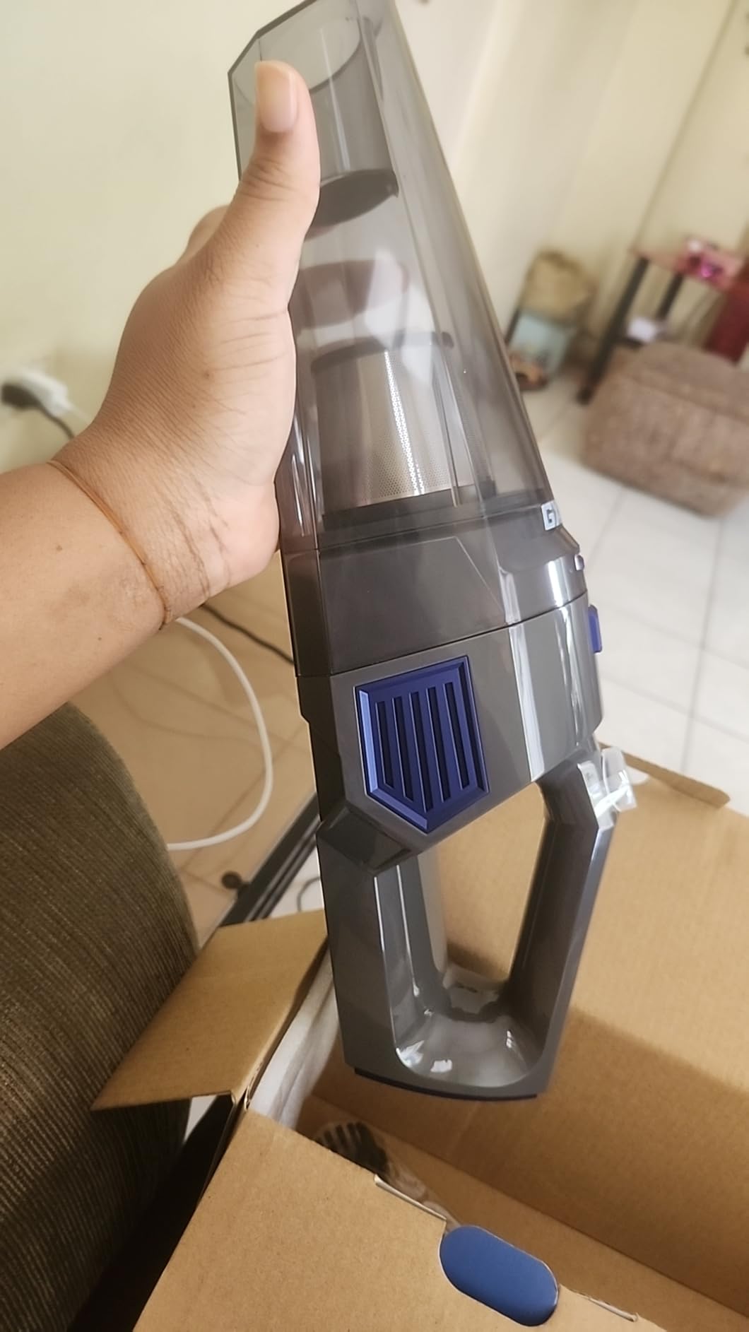 Handheld Vacuum Cordless, 15000PA Strong Suction Hand Held Car Vacuum Cleaner Rechargeable, Portable Hand Vacuum with Multi-Nozzles & Washable Filter for Home Office, Car, Pets - Customer Photo 2