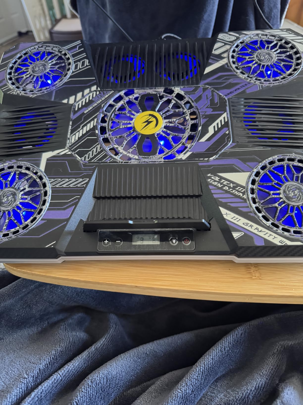 ChillCore Laptop Cooling Pad, RGB Lights Laptop Cooler 9 Fans for 15.6-19.3 Inch Laptops, Gaming Laptop Fan Cooling Pad with 8 Height Stands, 2 USB Ports - A21 Blue Customer Review ChillCore Laptop Cooling Pad, RGB Lights Laptop Cooler 9 Fans for 15.6-19.3 Inch Laptops, Gaming Laptop Fan Cooling Pad with 8 Height Stands, 2 USB Ports - A21 Blue - Customer Photo 2