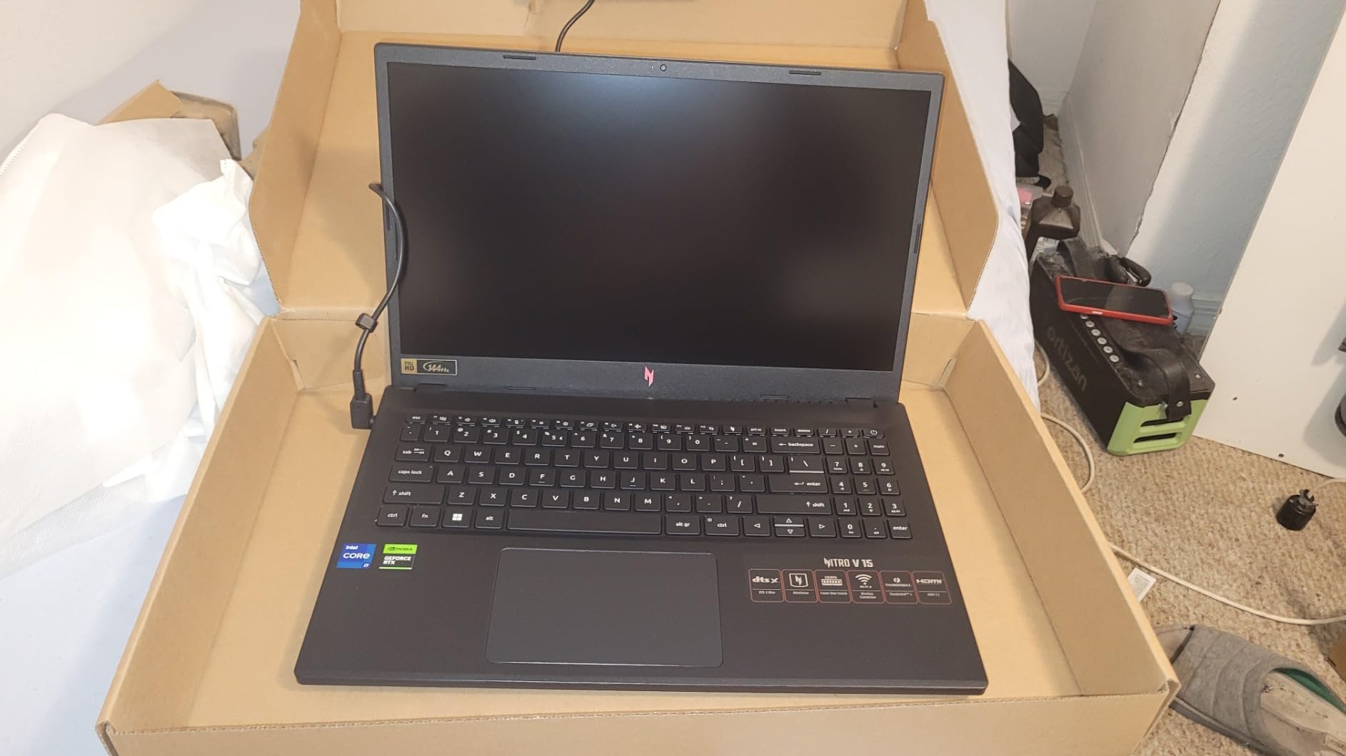 Acer Nitro V Gaming Laptop | Intel Core i7-14650HX | NVIDIA GeForce RTX 4060 Laptop GPU (233 AI Tops) | 16