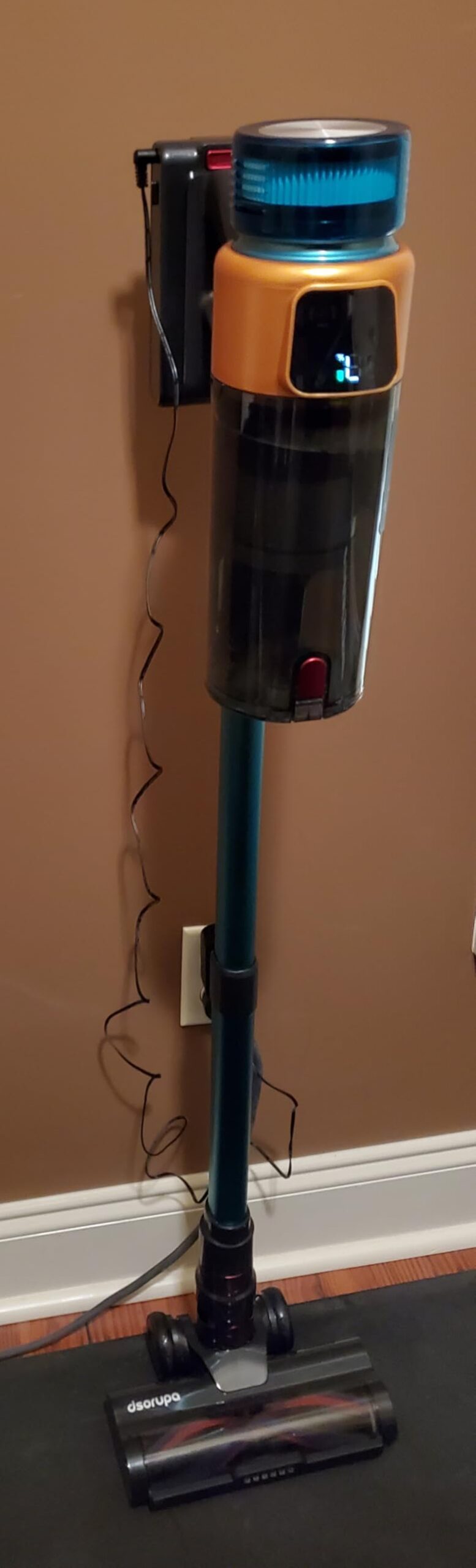 Cordless Vacuum Cleaner, 580W 48KPA 70Mins Vacuum Cleaners for Home, Stick Vacuum with Charging Dock Station, Anti-Tangle Wireless Vacumm, Rechargeable Cordless Vacuum for Pet Hair/Carpet/Hard Floor - Customer Photo 1