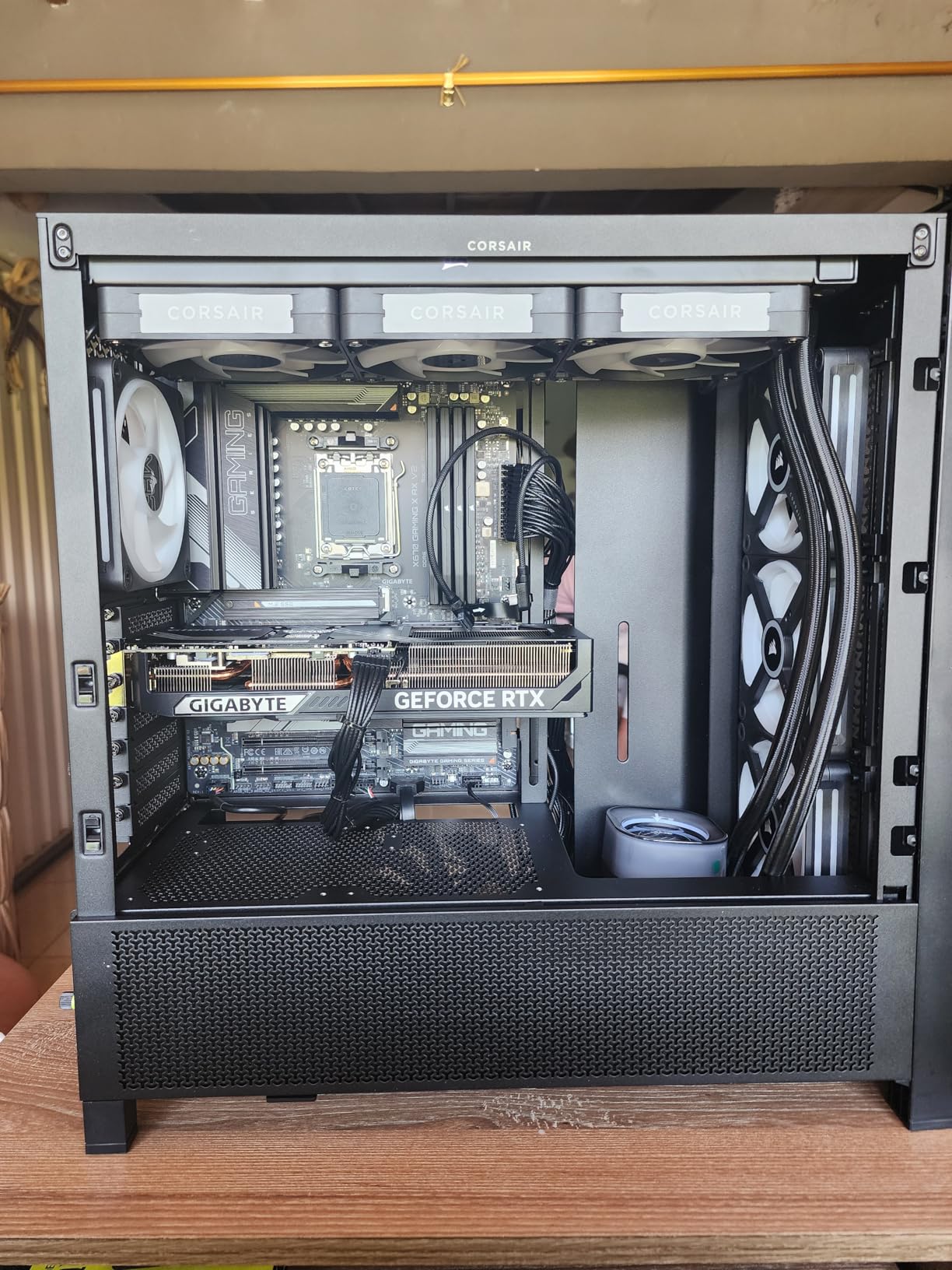 CORSAIR iCUE Link Titan 360 RX LCD Liquid CPU Cooler – 360mm AIO – Low-Noise – FlowDrive Cooling Engine – Intel LGA 1851/1700, AMD AM5/AM4 – 3X RX120 RGB Fans – iCUE Link System Hub Included – Black Customer Review CORSAIR iCUE Link Titan 360 RX LCD Liquid CPU Cooler – 360mm AIO – Low-Noise – FlowDrive Cooling Engine – Intel LGA 1851/1700, AMD AM5/AM4 – 3X RX120 RGB Fans – iCUE Link System Hub Included – Black - Customer Photo 3