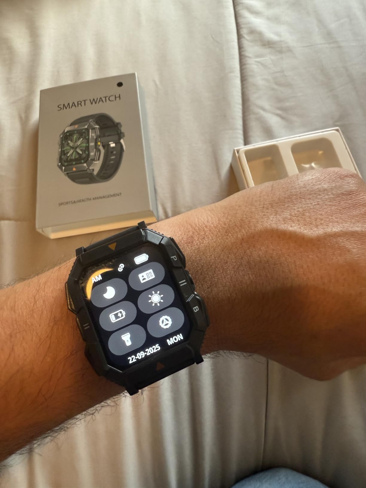 FATONIO Military Smart Watch for Men (Answer/Make Call), Fitness Smart Watch with Flashlight for Android and iPhone, Waterproof Fitness Tracker with Blood Oxygen/Heart Rate/Sleep/110+ Sport Modes Customer Review FATONIO Military Smart Watch for Men (Answer/Make Call), Fitness Smart Watch with Flashlight for Android and iPhone, Waterproof Fitness Tracker with Blood Oxygen/Heart Rate/Sleep/110+ Sport Modes - Customer Photo 2