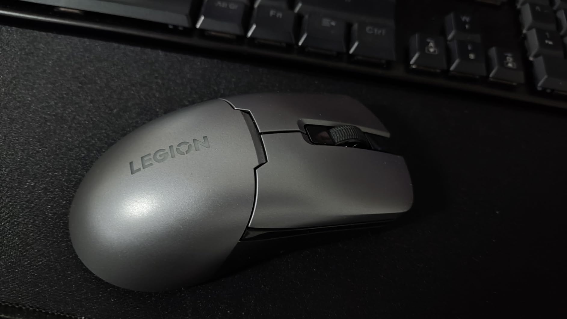 Lenovo Legion M410 Wireless RGB Gaming Mouse – 6 Button Palm Grip Mouse with 16,000 DPI, 53 Hour Rechargeable Battery, 2-Zone RGB Lighting, NVIDIA Reflex Compatible - Customer Photo 1