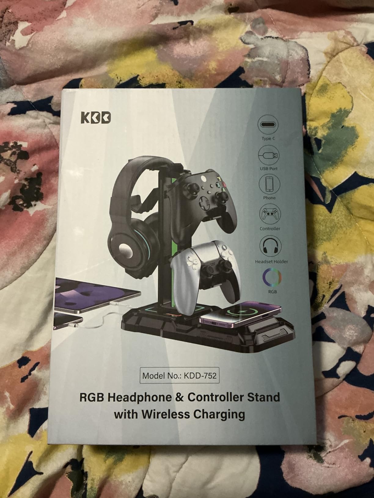KDD Headphone & Controller Stand with Wireless Charging - Rotatable Headset Stand with 9 Light Modes - Controller Holder with 2 USB and Type C Ports - for Gamers Desktop Accessories Customer Review KDD Headphone & Controller Stand with Wireless Charging - Rotatable Headset Stand with 9 Light Modes - Controller Holder with 2 USB and Type C Ports - for Gamers Desktop Accessories - Customer Photo 4