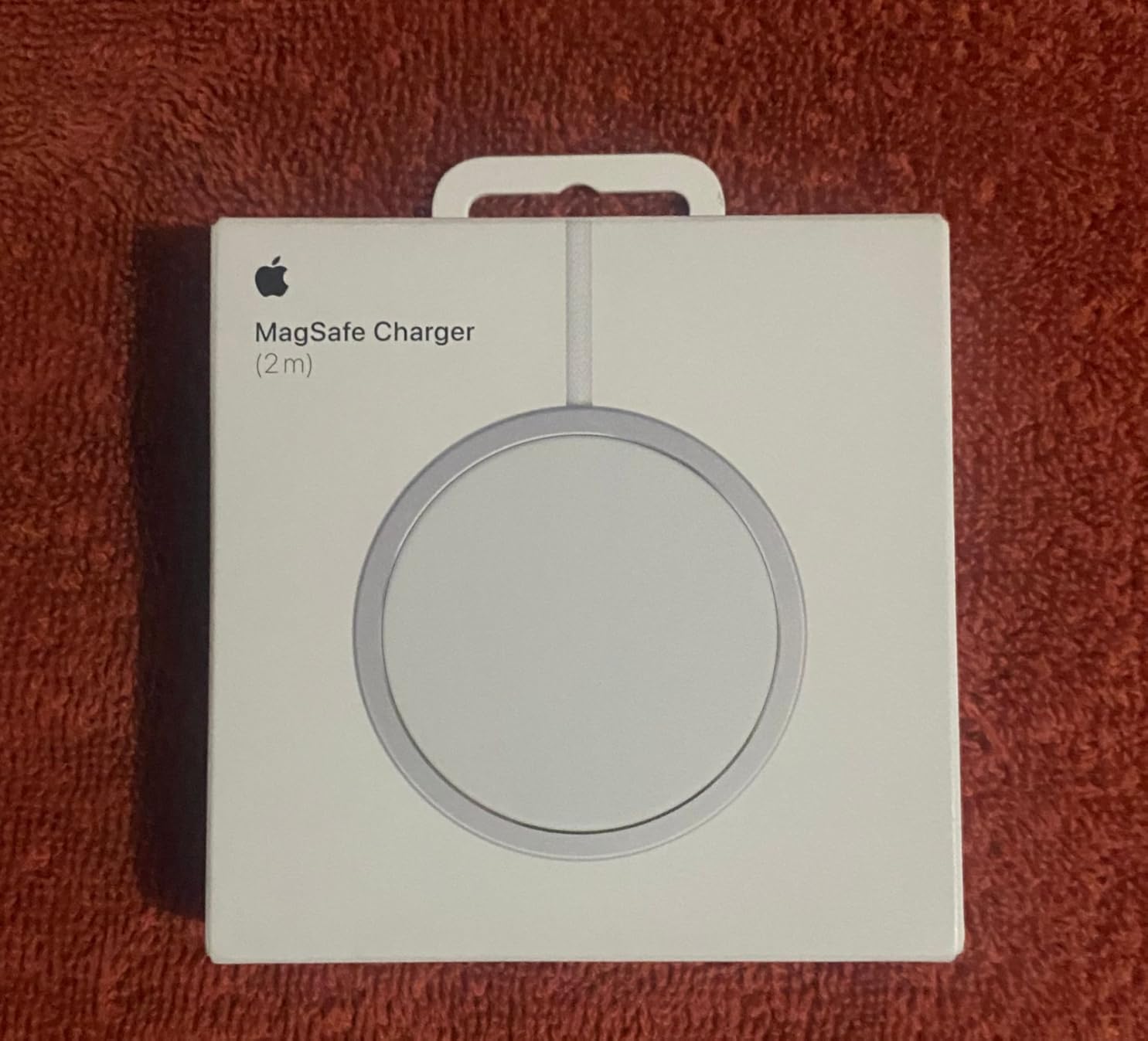 Apple MagSafe Charger (2 m): Wireless Charger with Fast-Charging Capability - Customer Photo 2