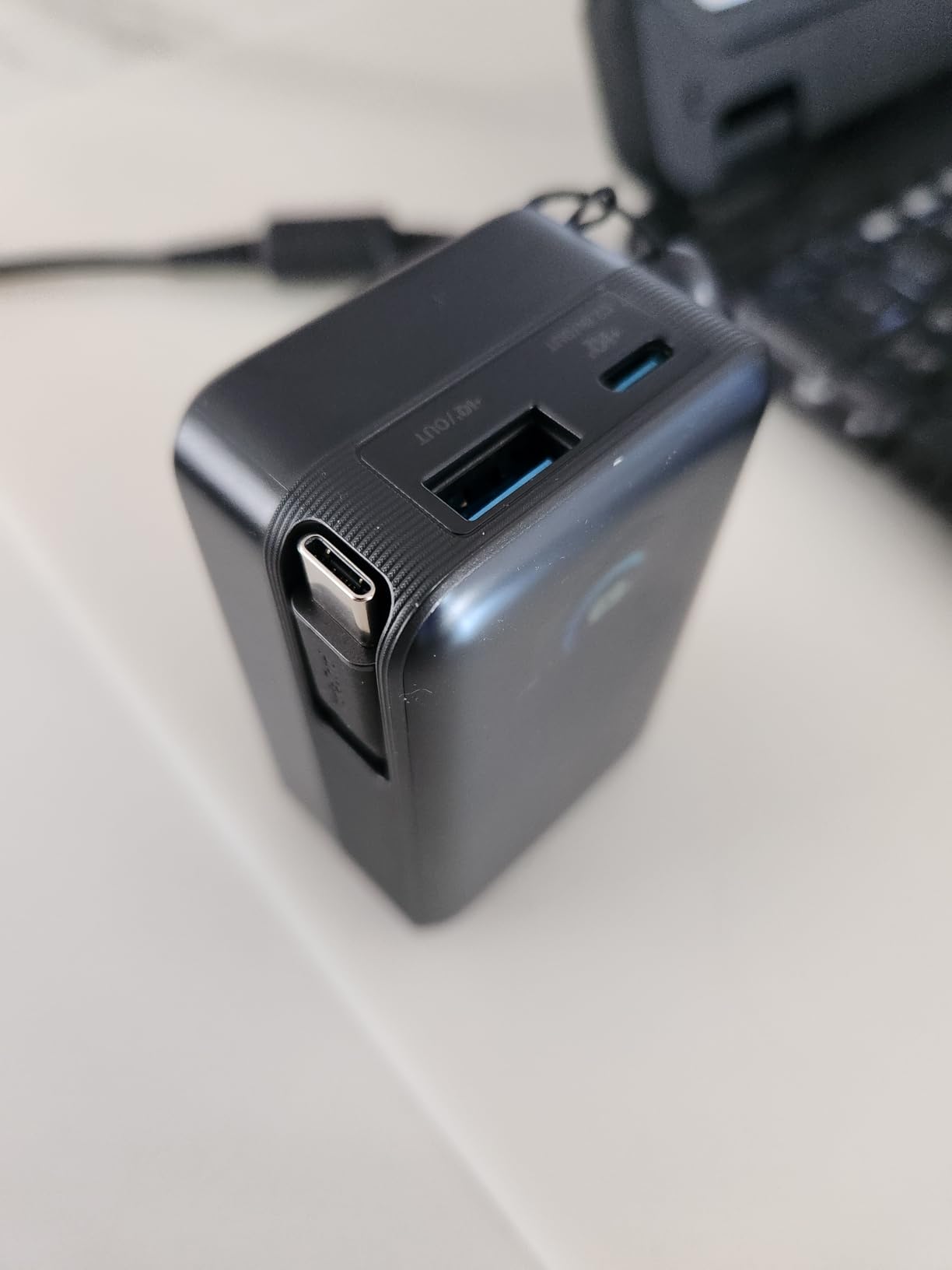 Anker Nano Portable Charger, 10,000mAh 45W Max Compact Power Bank, Travel Essential Phone Battery Pack with 2.3 ft InstaCord Retractable Cable for iPhone 17/16 Series, iPad, Galaxy, Pixel, and More - Customer Photo 1