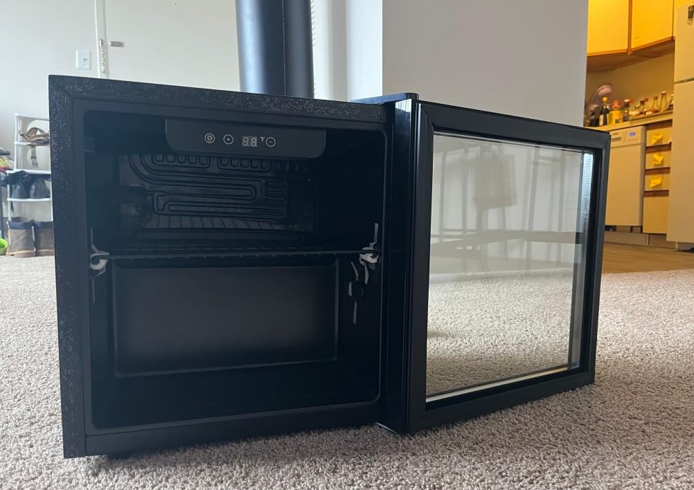 37 Bottle Wine Fridge,Freestanding 145 Can Beverage Refrigerator with Smart Temperature Control，4.5 CU FT Quiet Mini Fridge with Child Lock Panel for Family Restaurant Bar, Black - Customer Photo 2