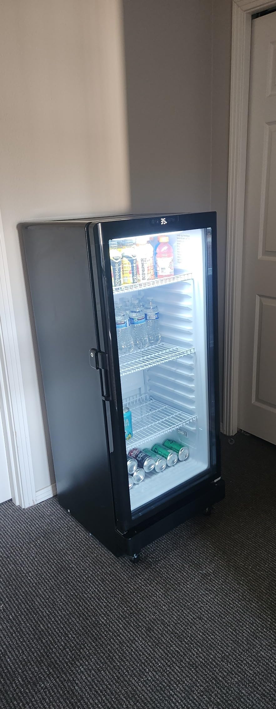 YITAHOME 6 CU.FT. Commercial Beverage Display Refrigerator with Single One Glass Door, Drink Beer Fridge Cooler for Office Garage Bar Gym with Locking, Led & 2 Keys - Customer Photo 3