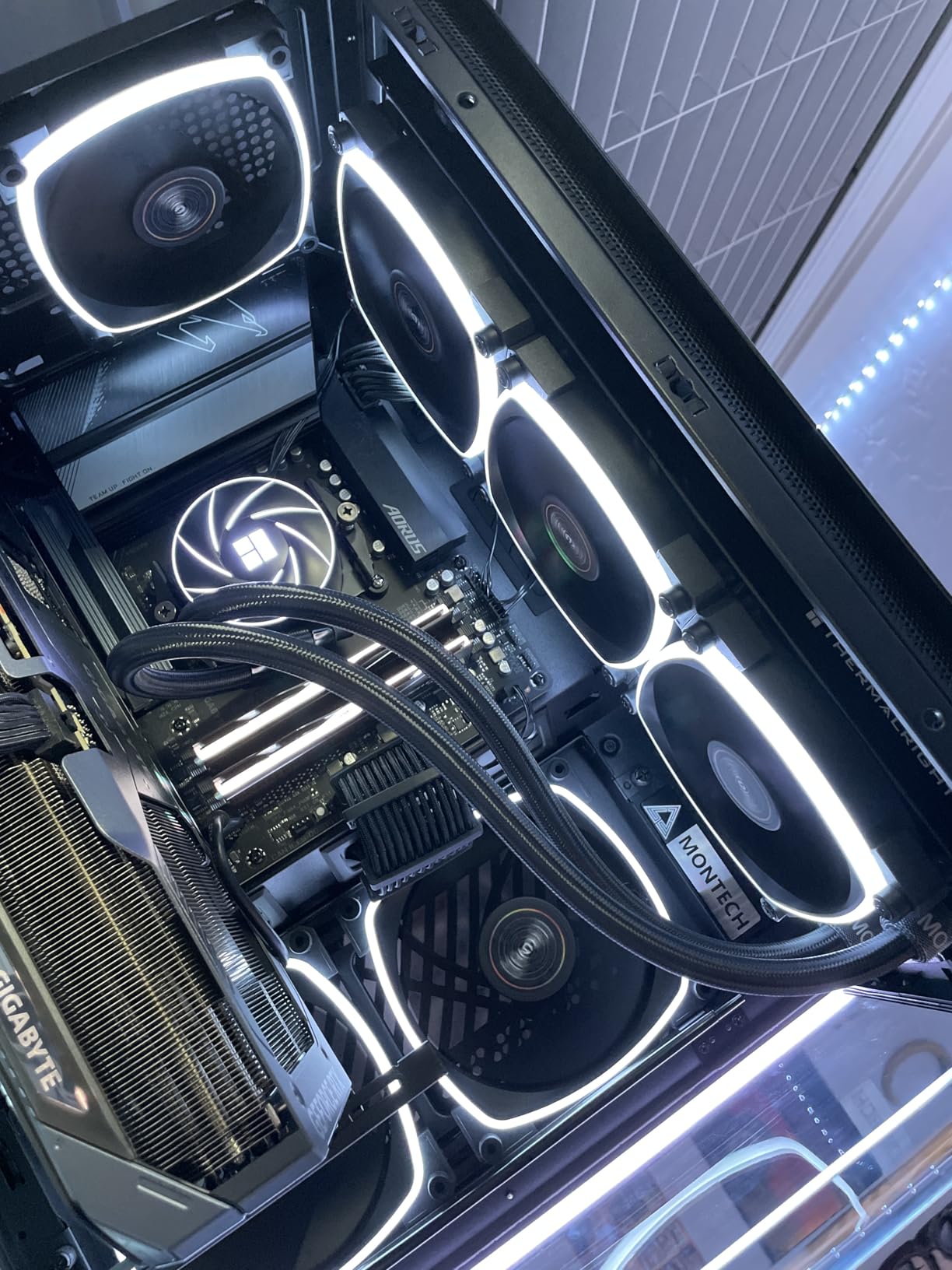 Thermalright Aqua Elite 360 ARGB Liquid CPU Cooler, 360 AIO Cooling Row Size, 3 x 120mm PWM Fans, Computer CPU Cooler,for AMD:AM4/AM5, Intel LGA1851/1150/1151/1200/2011/ 1700 - Customer Photo 2