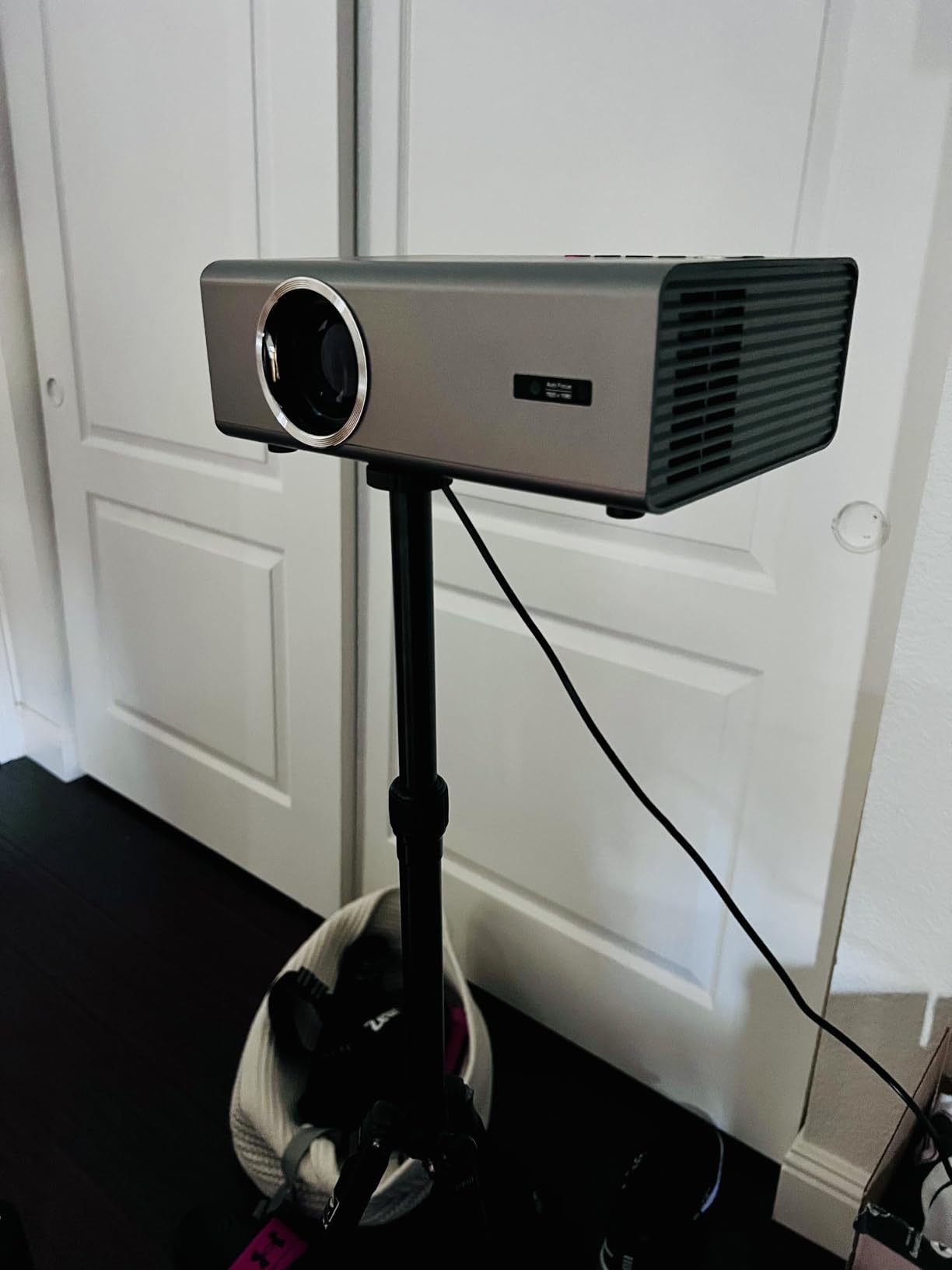 4K Projector with Netflix& Dolby Audio, 1200ANSI Auto Focus&6D Keystone Kogata Smart Projector with Built in Apps Outdoor Movie Proyector with WiFi 6 Bluetooth for Home Theater UPGRADE Customer Review 4K Projector with Netflix& Dolby Audio, 1200ANSI Auto Focus&6D Keystone Kogata Smart Projector with Built in Apps Outdoor Movie Proyector with WiFi 6 Bluetooth for Home Theater UPGRADE - Customer Photo 2
