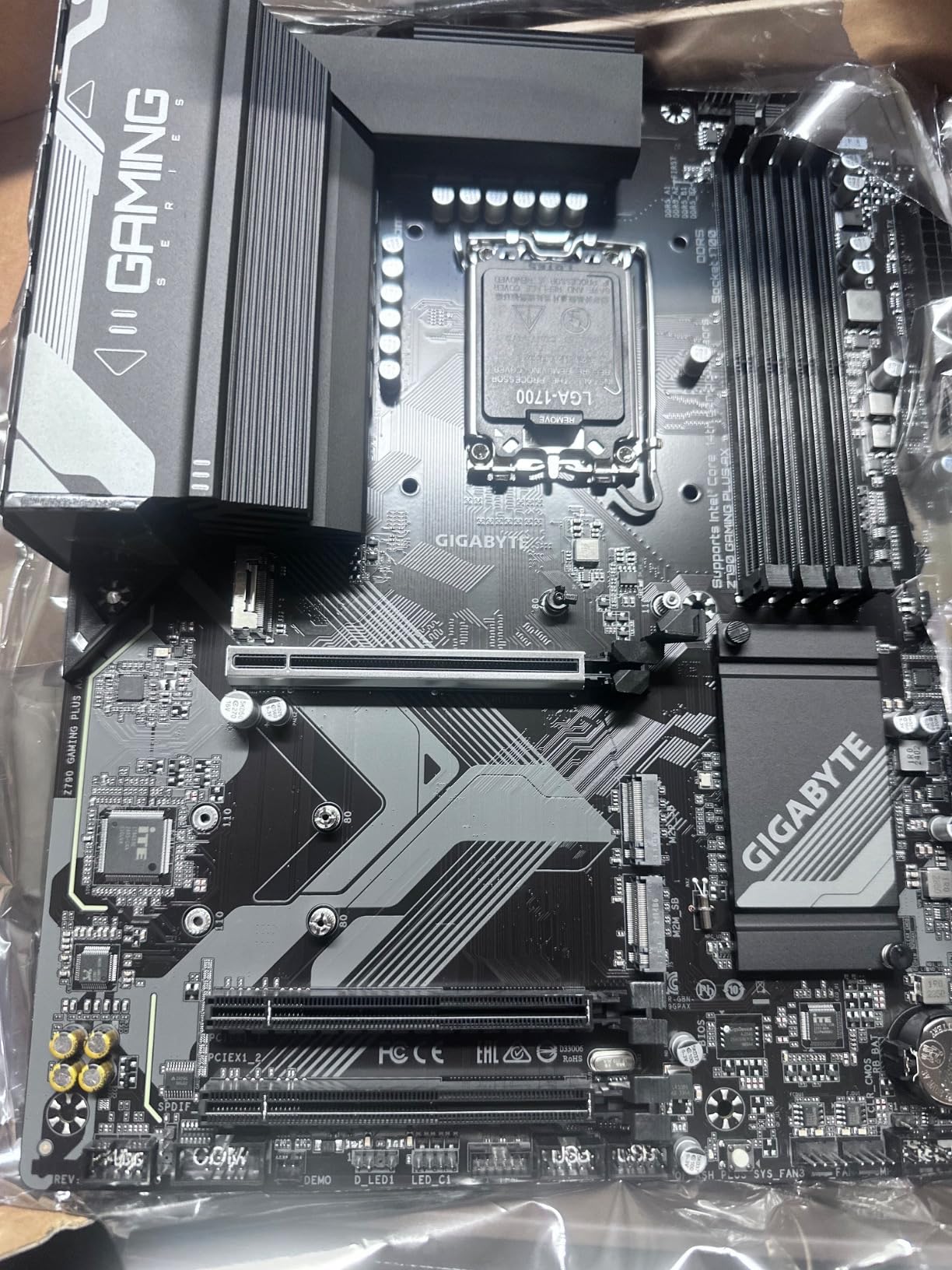 MICRO CENTER CPU Motherboard Intel i9-12900K 16-Cores LGA 1700 Gaming PC Desktop Processor up to 5.2 GHz with GIGABYTE Z790 Gaming Plus AX DDR5 Motherboard Customer Review MICRO CENTER CPU Motherboard Intel i9-12900K 16-Cores LGA 1700 Gaming PC Desktop Processor up to 5.2 GHz with GIGABYTE Z790 Gaming Plus AX DDR5 Motherboard - Customer Photo 2