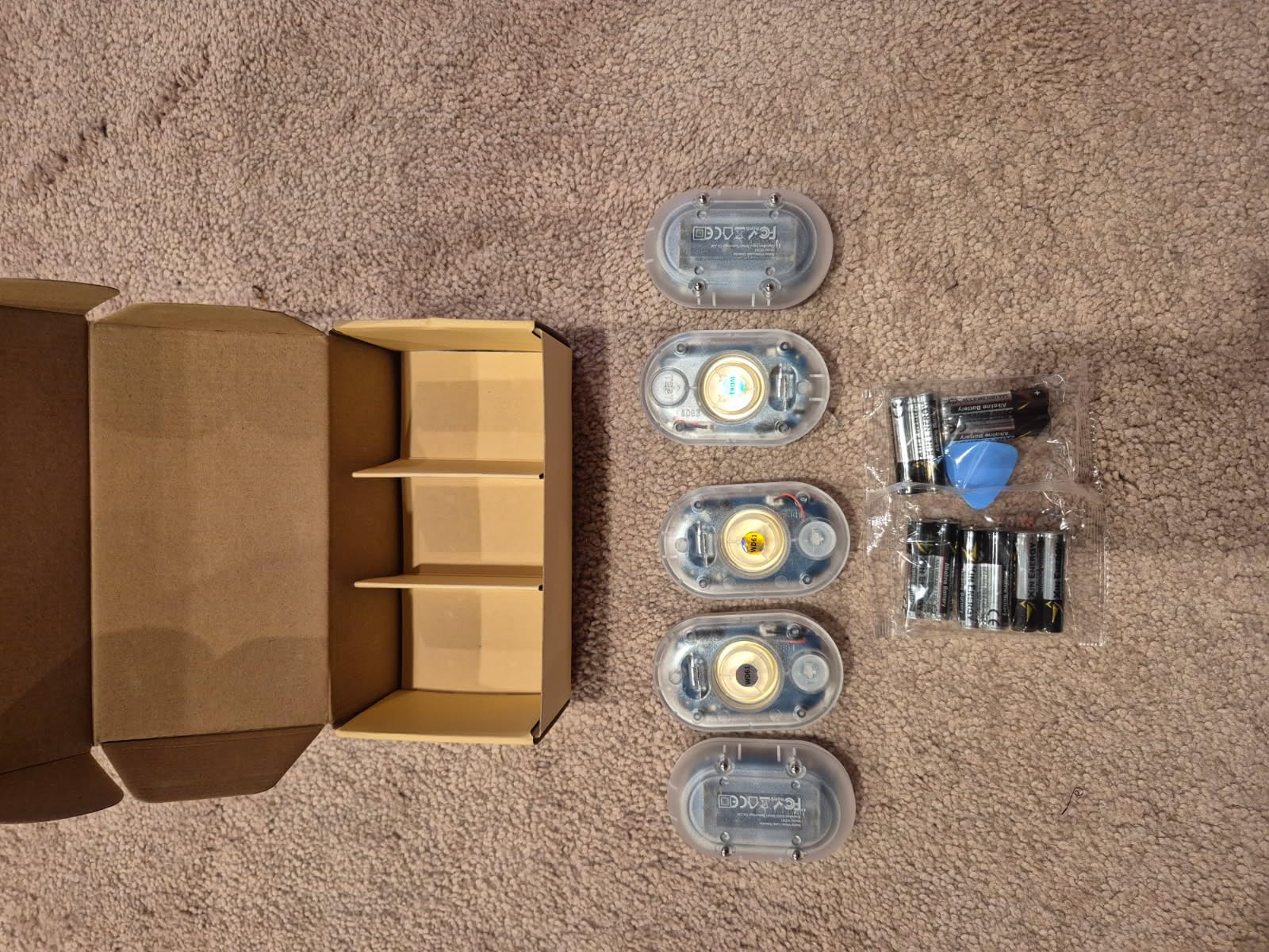 WiFi Water Leak Detector for Home with App Notification, 1 2.4Ghz Gateway + 6 WD61 Sensor, 120dB Water Flood/Drip Alarm for Basement/Kitchen/Bathroom/Toilet/Laundry Room,Sink/Pipe/Faucet Leakage Alert Customer Review WiFi Water Leak Detector for Home with App Notification, 1 2.4Ghz Gateway + 6 WD61 Sensor, 120dB Water Flood/Drip Alarm for Basement/Kitchen/Bathroom/Toilet/Laundry Room,Sink/Pipe/Faucet Leakage Alert - Customer Photo 3