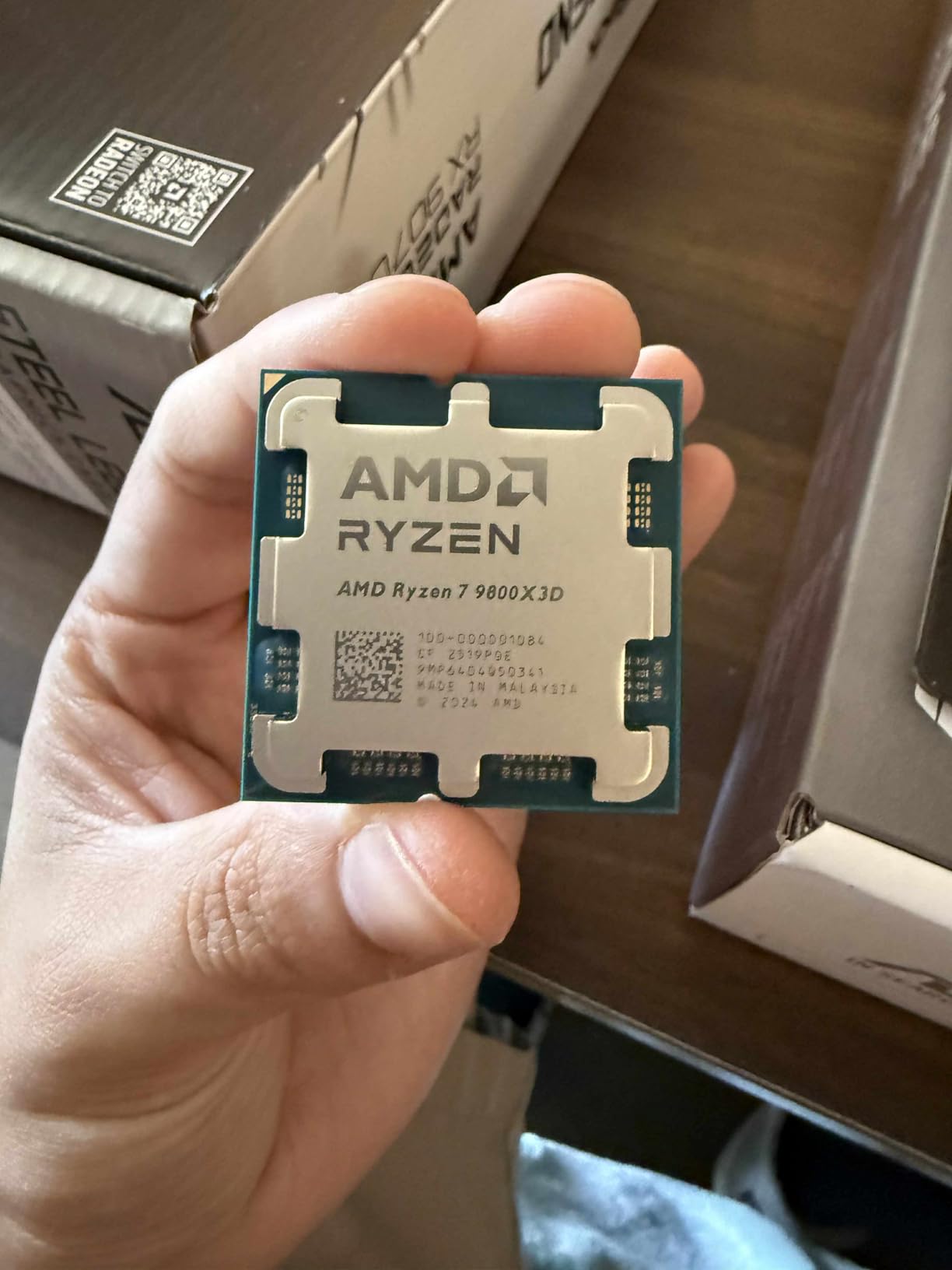 AMD Ryzen 7 9800X3D 8-Core, 16-Thread Desktop Processor Customer Review AMD Ryzen 7 9800X3D 8-Core, 16-Thread Desktop Processor - Customer Photo 3