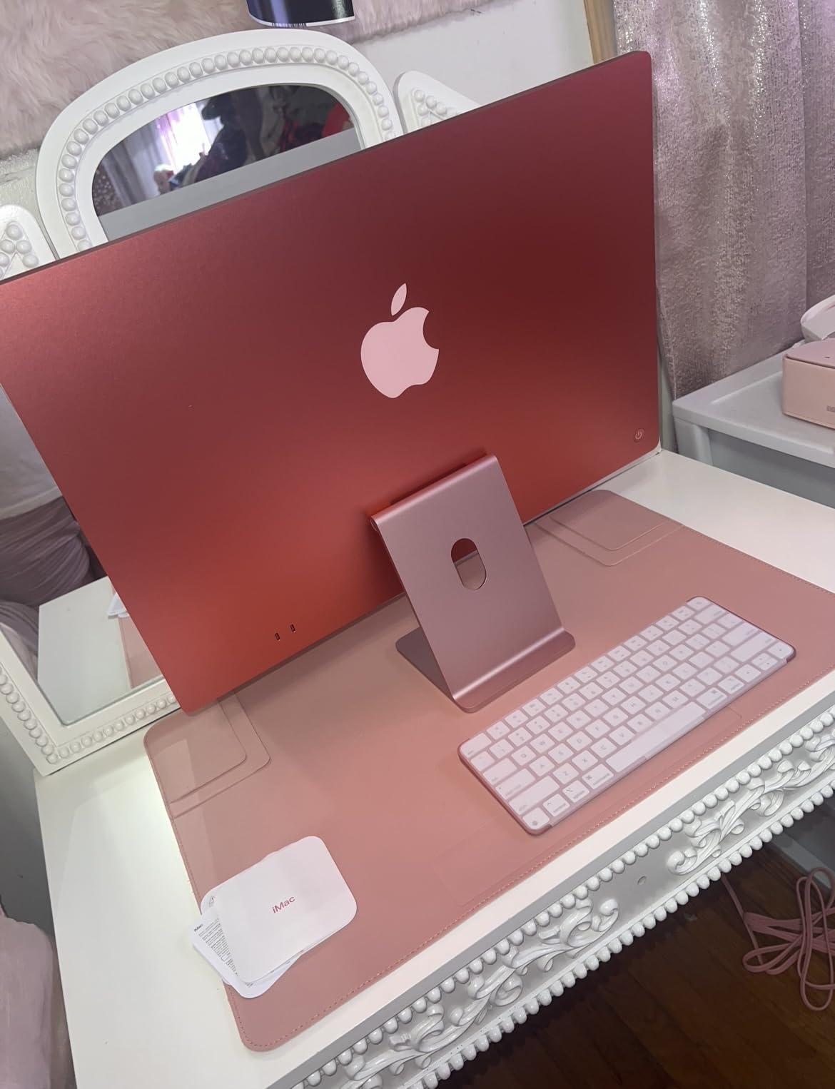 Apple 2024 iMac All-in-One Desktop Computer with M4 chip with 8-core CPU and 8-core GPU: Built for Apple Intelligence, 24-inch Retina Display, 16GB Unified Memory, 256GB SSD Storage; Blue - Customer Photo 5