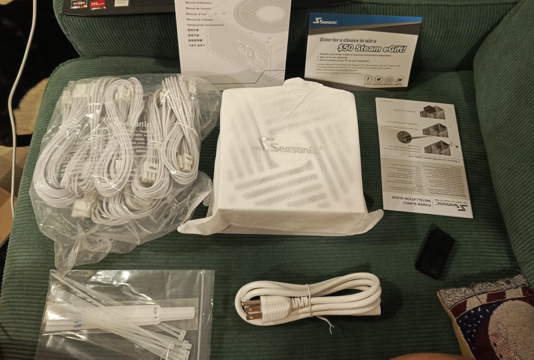 Seasonic Focus GX-850-850W - 80+ Gold - ATX 3.0 & PCIe 5.0 Ready - Fully Modular - Premium Japanese Capacitors - 10 Year Warranty - Nvidia RTX 40/50 & AMD GPU Compatible Customer Review Seasonic Focus GX-850-850W - 80+ Gold - ATX 3.0 & PCIe 5.0 Ready - Fully Modular - Premium Japanese Capacitors - 10 Year Warranty - Nvidia RTX 40/50 & AMD GPU Compatible - Customer Photo 3