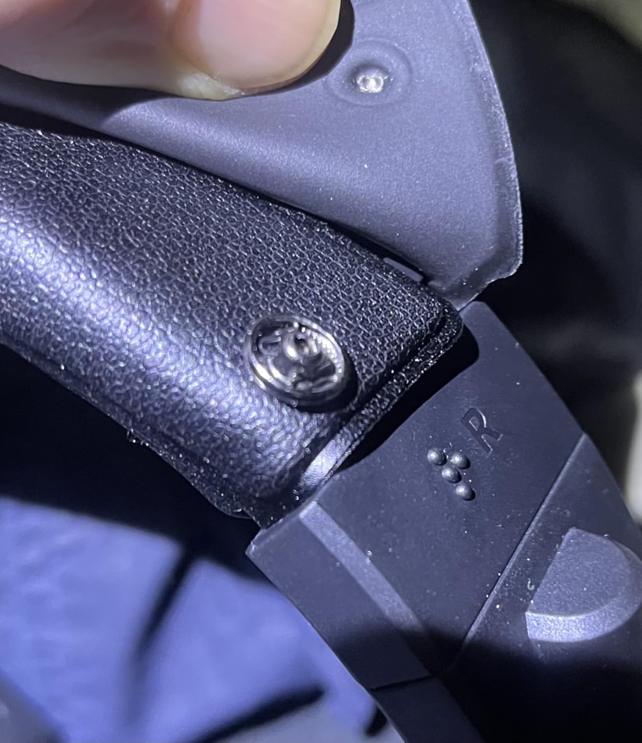 MAONO Studio Monitor Mixing DJ Headphones, 50mm Driver Professional Over Ear Wired Headset with 3.5mm to 6.35mm Jack for Guitar AMP, Piano, Music Production, Keyboard, Recording, Podcast, MH700 Black - Customer Photo 4