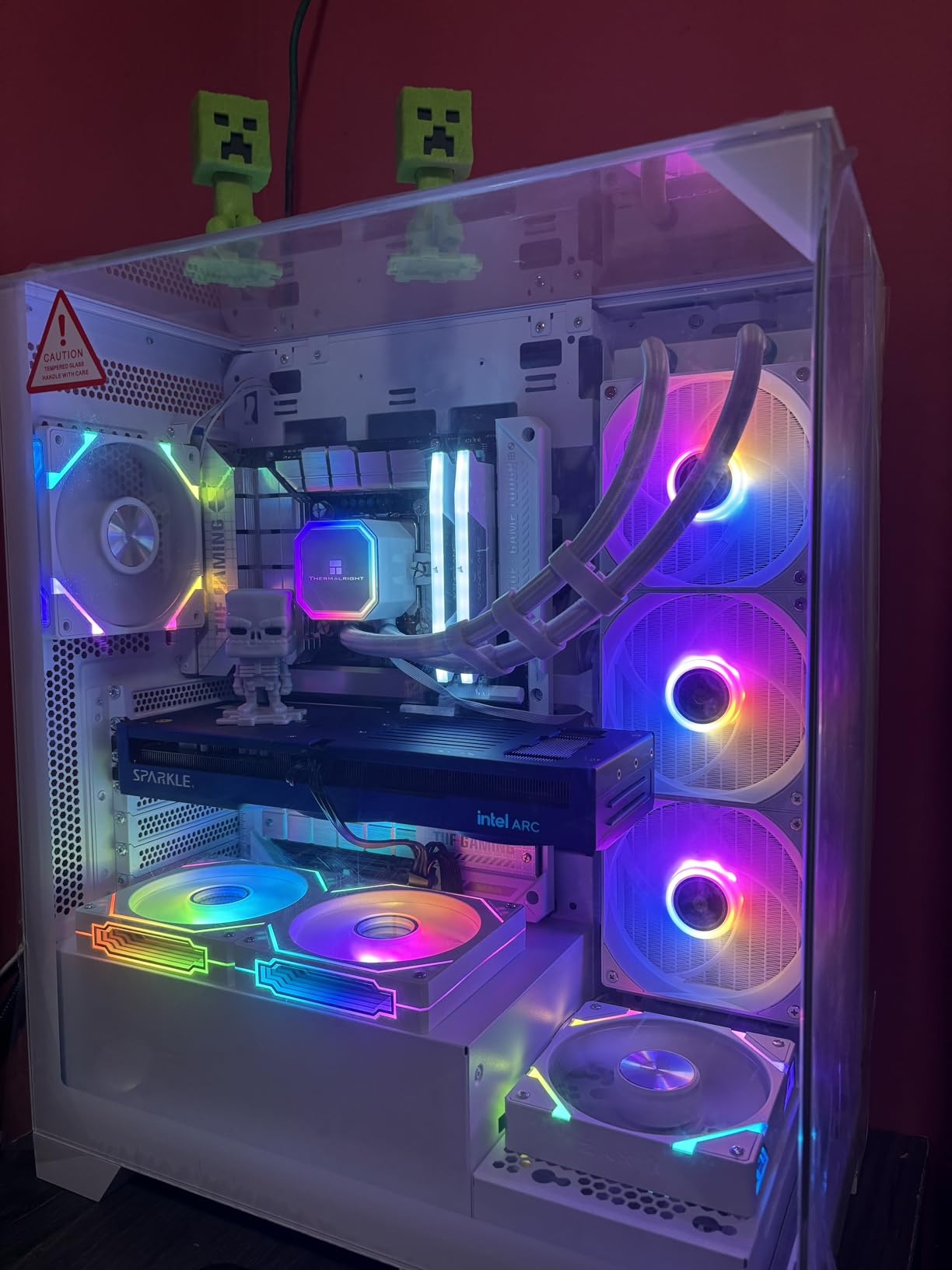 Sparkle Intel Arc B580 Titan OC, 12GB GDDR6, Torn Cooling 2.0, Axial Fan, Breathing Light, Metal Backplate, SB580T-12GOC Customer Review Sparkle Intel Arc B580 Titan OC, 12GB GDDR6, Torn Cooling 2.0, Axial Fan, Breathing Light, Metal Backplate, SB580T-12GOC - Customer Photo 3