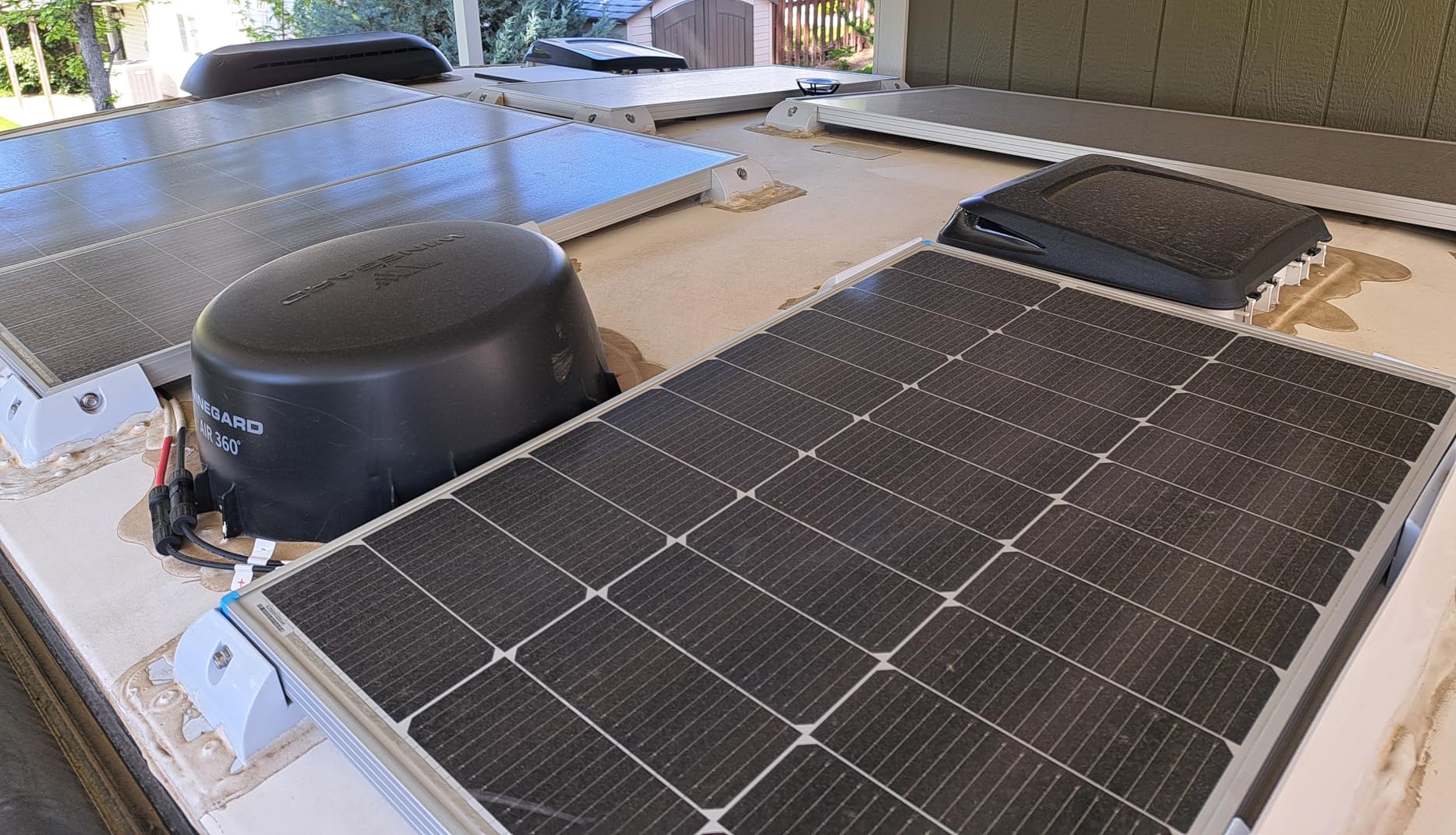 Hisense 8,000 BTU Smart Inverter Window Air Conditioner, 3 modes (Cooling, Fan, Dehumidifier), Easy Installation,Ultra Quiet, 37.6% more Energy Saving, 2 Years Warranty - Customer Photo 2