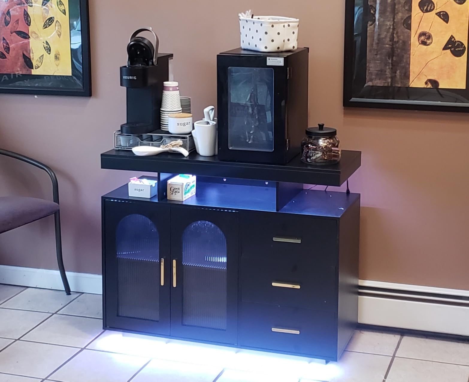 6 Bottles and 6 Cans Compact Beverage Refrigerator, Freestanding Mini Fridge with Temperature Control for Beer Wine, Under Counter Small Refrigerator Adjustable Shelve for Home and Bar - Customer Photo 1