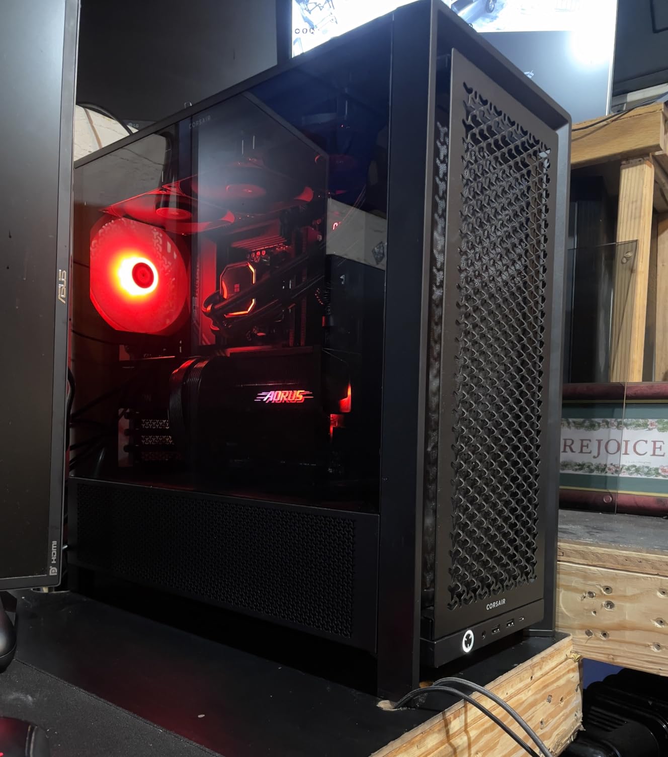 CORSAIR 4000D RS Frame Modular High Airflow Mid-Tower PC Case – 3X CORSAIR RS Fans – InfiniRail Fan Mounting System – Fits Multiple 360mm Radiators – Reverse Connector Motherboard Compatible – Black - Customer Photo 2