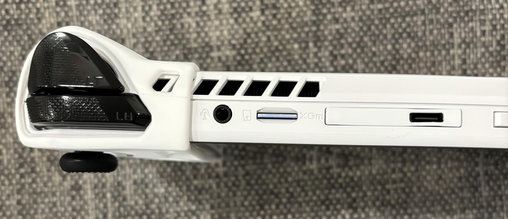 JSAUX Silicone Grip Protection Case Compatible with ROG Ally X, ROG Ally X Grip Skin, Asus Rog Ally X Accessories, Silicone Sleeve Set (one Left and one Right)- PC0113 Black Customer Review JSAUX Silicone Grip Protection Case Compatible with ROG Ally X, ROG Ally X Grip Skin, Asus Rog Ally X Accessories, Silicone Sleeve Set (one Left and one Right)- PC0113 Black - Customer Photo 2