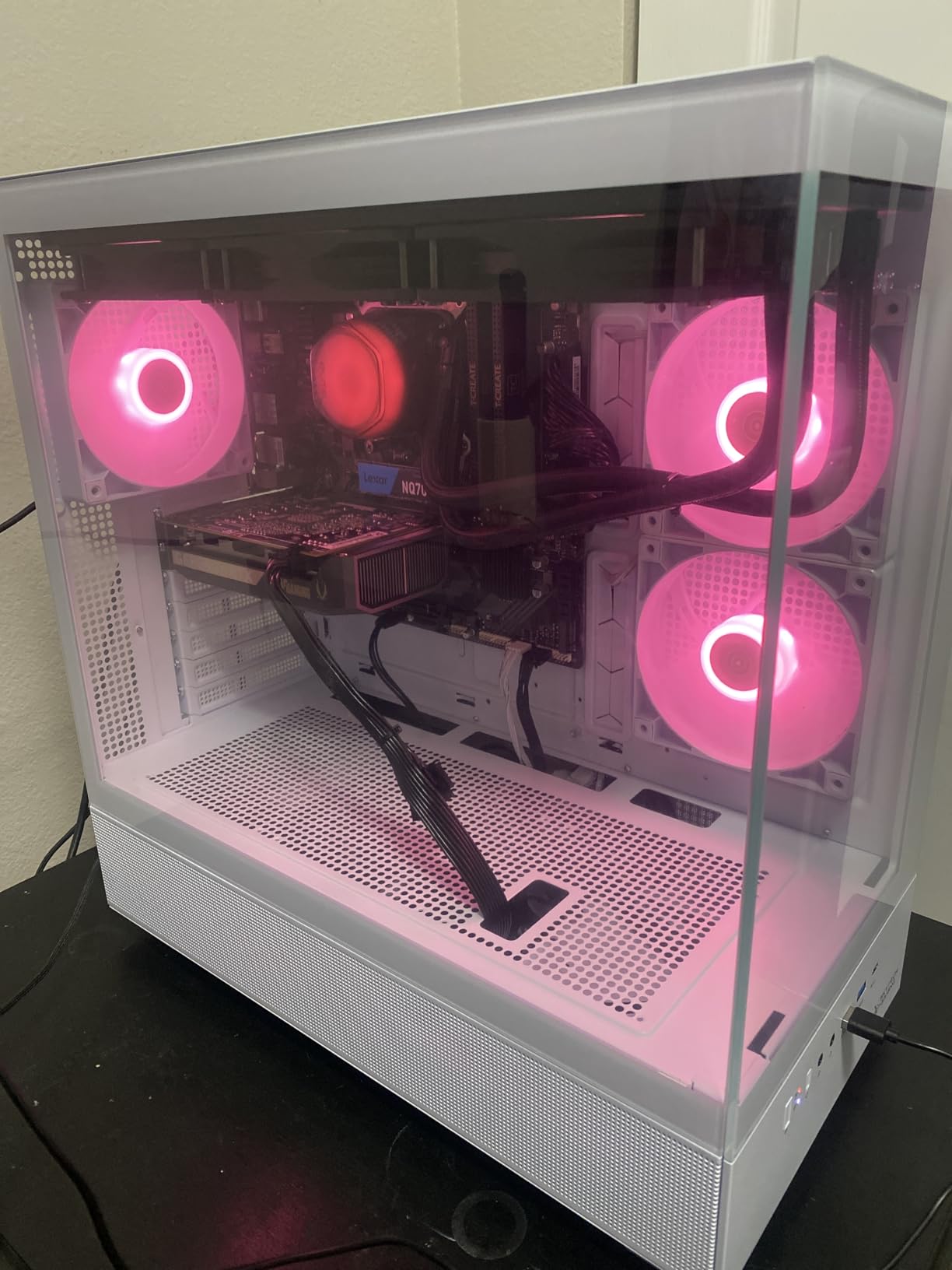 Skytech Gaming Azure 3 Desktop PC, Ryzen 7 9700X 3.8 GHz (5.5GHz), NVIDIA RTX 4060 8GB, 1TB NVMe SSD, 16GB DDR5 RAM 6000, 650W Gold PSU, 360mm ARGB AIO, Wi-Fi, Win 11 Customer Review Skytech Gaming Azure 3 Desktop PC, Ryzen 7 9700X 3.8 GHz (5.5GHz), NVIDIA RTX 4060 8GB, 1TB NVMe SSD, 16GB DDR5 RAM 6000, 650W Gold PSU, 360mm ARGB AIO, Wi-Fi, Win 11 - Customer Photo 2