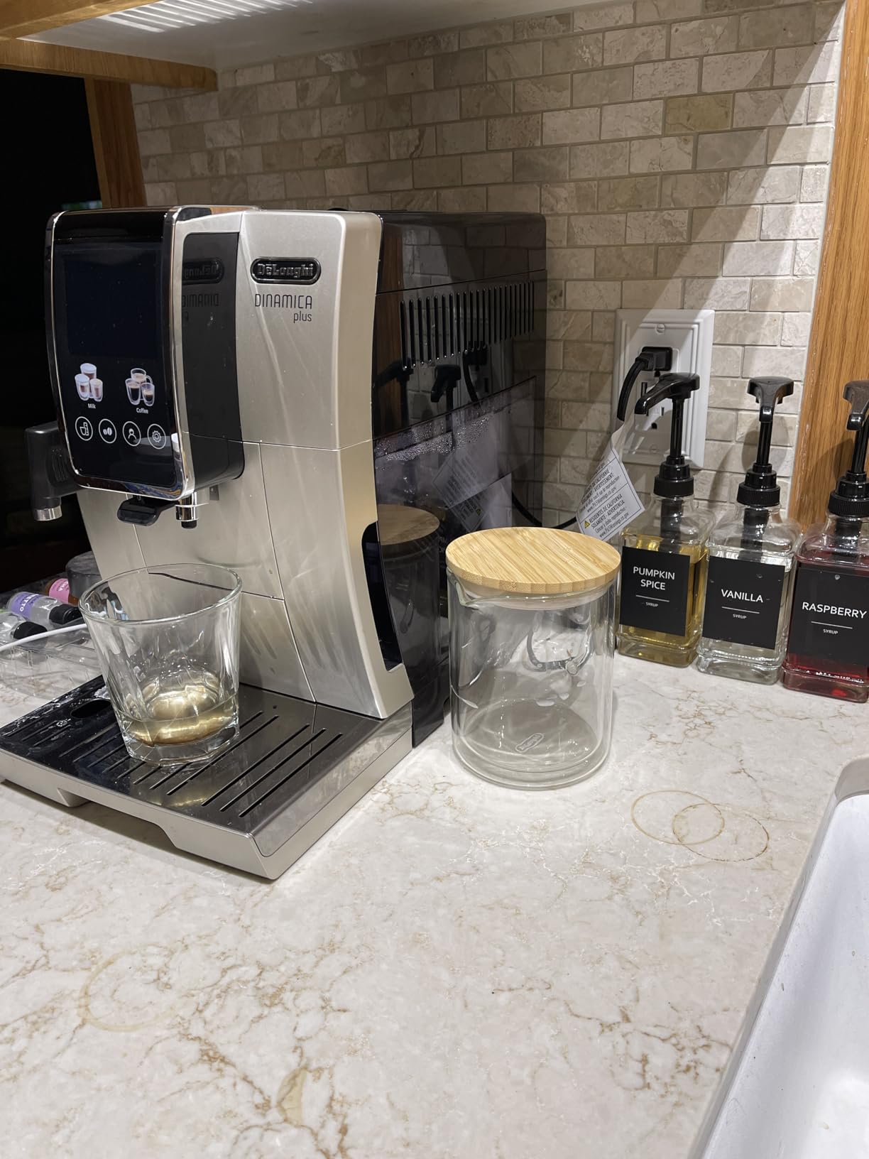 De'Longhi Dinamica Plus Fully Automatic Espresso Machine - Brew Personalized Coffee for up to 4 User Profiles, 24+ Recipes, Built in Grinder & Automatic Milk Steam Wand with 3 Frother Modes - Customer Photo 1