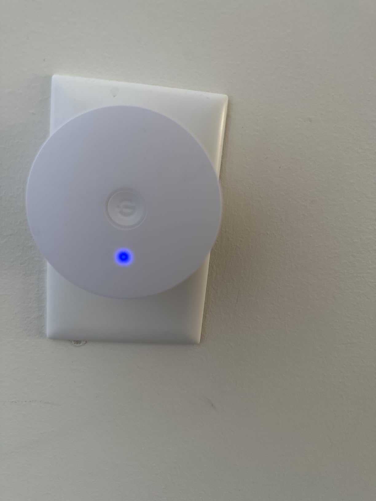 GoveeLife Upgraded Smart Water Leak Detector 1s with 1804ft Ultra-Long Range, WiFi Water Sensor with SMS/Email/APP Push and Sound Alarm,5-Year Battery Life, 5 Pack, Suit for Home, Basement, Kitchen Customer Review GoveeLife Upgraded Smart Water Leak Detector 1s with 1804ft Ultra-Long Range, WiFi Water Sensor with SMS/Email/APP Push and Sound Alarm,5-Year Battery Life, 5 Pack, Suit for Home, Basement, Kitchen - Customer Photo 1