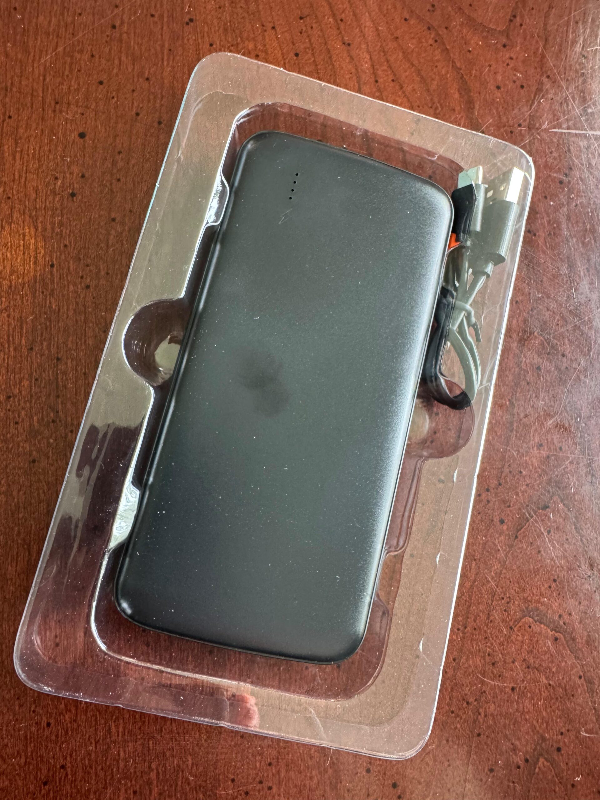 Portable Charger, 10000mAh 22.5W Power Bank with USB-C (Input&Output),Travel Essentials Fast Charging Battery Pack Compatible with iPhone 16 15 14, Samsung, iPad, Pixel and All USB Devices - Customer Photo 1