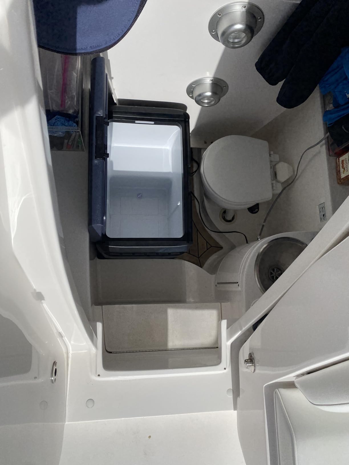 BODEGACOOLER 12 Volt Refrigerator, 100QT(95L) IPX4 Waterproof Electric Cooler, Car Fridge Dual Zone APP Control with 12/24V DC 110-240V AC, -4℉~68℉, Portable Freezer for Camping,Travel,RV,Road Trips - Customer Photo 1