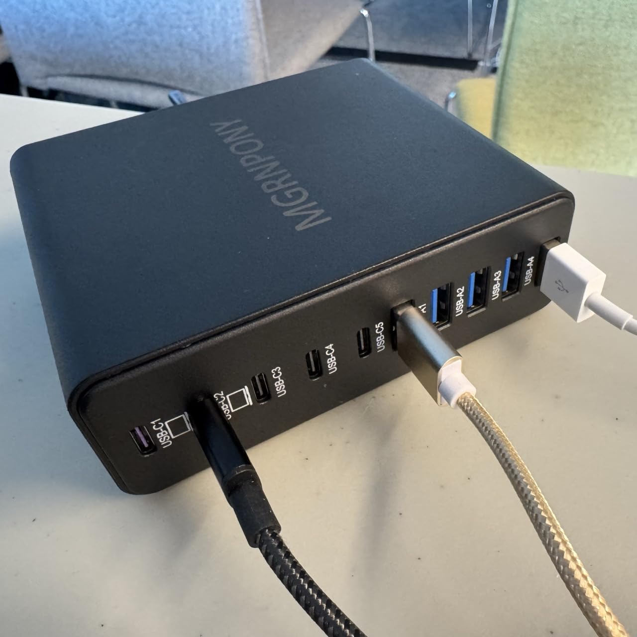 320W USB C Charger Block, 10-Port USB C Charging Station GaN III PD 65W PC Laptop Fast Charger Adapter for MacBook Pro/Air, DELL, iPad, iPhone, Samsung Galaxy Black - Customer Photo 1