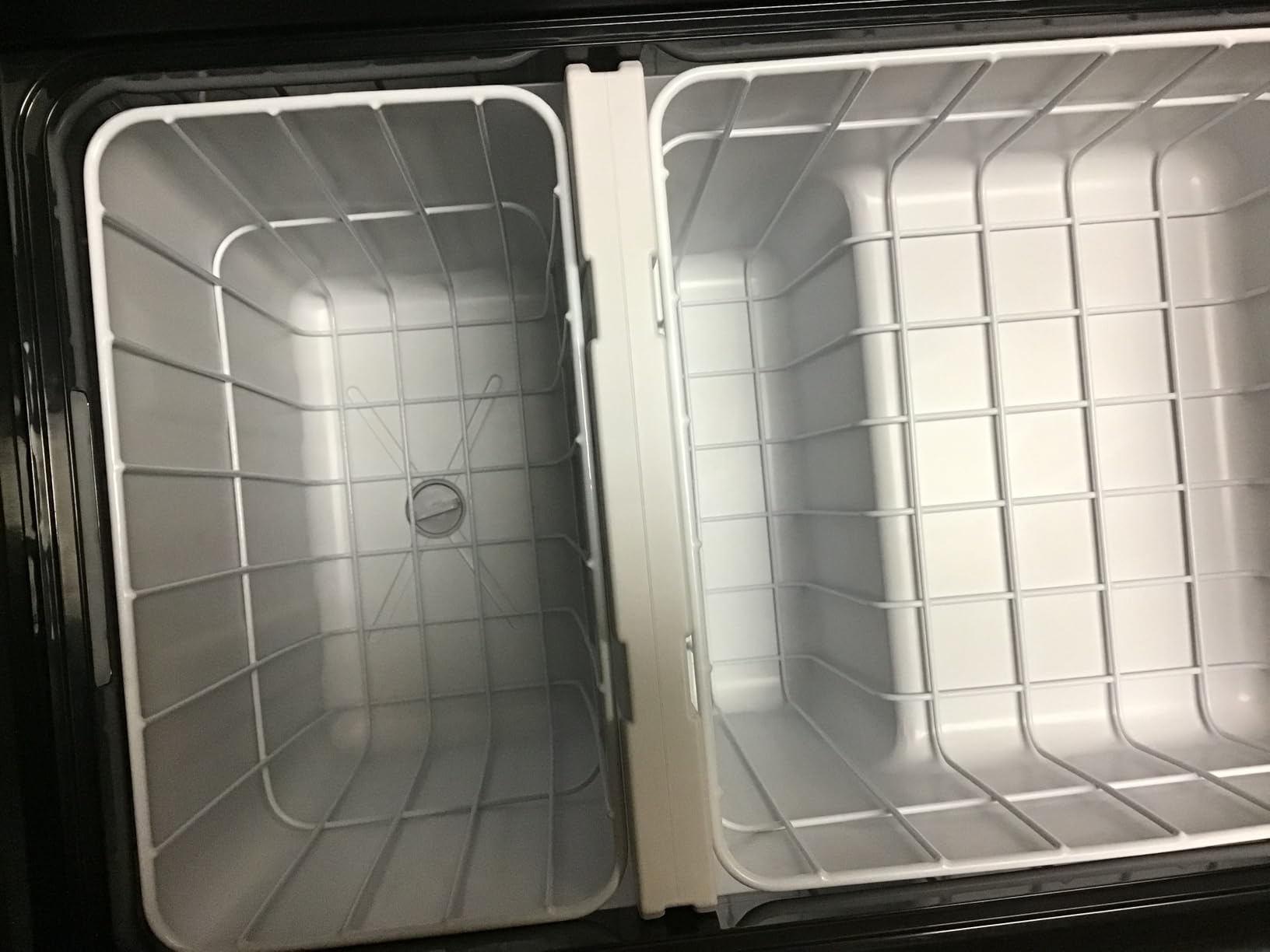 BougeRV 12 Volt Portable Refrigerator, 69 Quart Rocky V2.0 Dual Zone Car Fridge Freezer with APP Control, Compressor Cooler 12/24V DC, 110~240V AC for Overlanding, Camping, Travel, RV, Truck Customer Review BougeRV 12 Volt Portable Refrigerator, 69 Quart Rocky V2.0 Dual Zone Car Fridge Freezer with APP Control, Compressor Cooler 12/24V DC, 110~240V AC for Overlanding, Camping, Travel, RV, Truck - Customer Photo 5