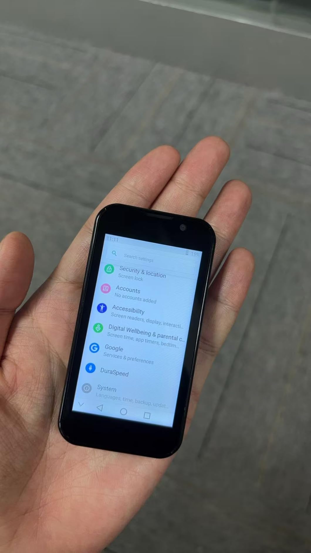 Mini Phone 4G Unlocked World's Smallest Mini Smartphone 3.0'' Touch Screen Compact Mobile Phone for Kids & Students 2000mAh Battery Cell Phone with Dual SIM Quad Core Face ID GPS 3GB+32GB Black Customer Review Mini Phone 4G Unlocked World's Smallest Mini Smartphone 3.0'' Touch Screen Compact Mobile Phone for Kids & Students 2000mAh Battery Cell Phone with Dual SIM Quad Core Face ID GPS 3GB+32GB Black - Customer Photo 1