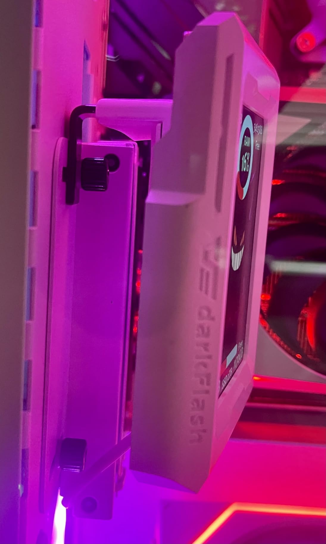 darkFlash 3.5in AIO Display Screen Upgrade Kit LCD Screen, CPU Temp Monitor for CPU Liquid Cooler, Type-C Interface, Computer Accessories PC Parts, Auto Start, Easy Operation(D-Vision) (Black) Customer Review darkFlash 3.5in AIO Display Screen Upgrade Kit LCD Screen, CPU Temp Monitor for CPU Liquid Cooler, Type-C Interface, Computer Accessories PC Parts, Auto Start, Easy Operation(D-Vision) (Black) - Customer Photo 1