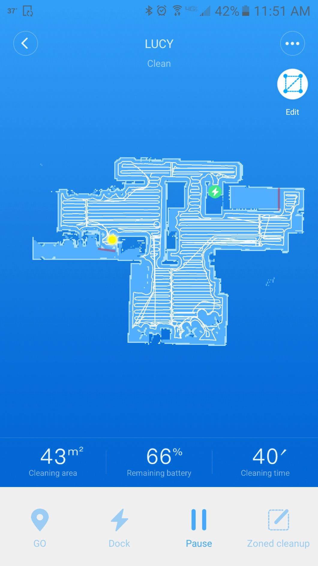 roborock Q7 M5 Robot Vacuum and Mop Combo, 10,000Pa HyperForce Suction, Robotic Vacuum Cleaner, Dual Anti-Tangle System, APP-Controlled Mopping, LiDAR Navigation, for Pet Hair and Carpet, White - Customer Photo 2