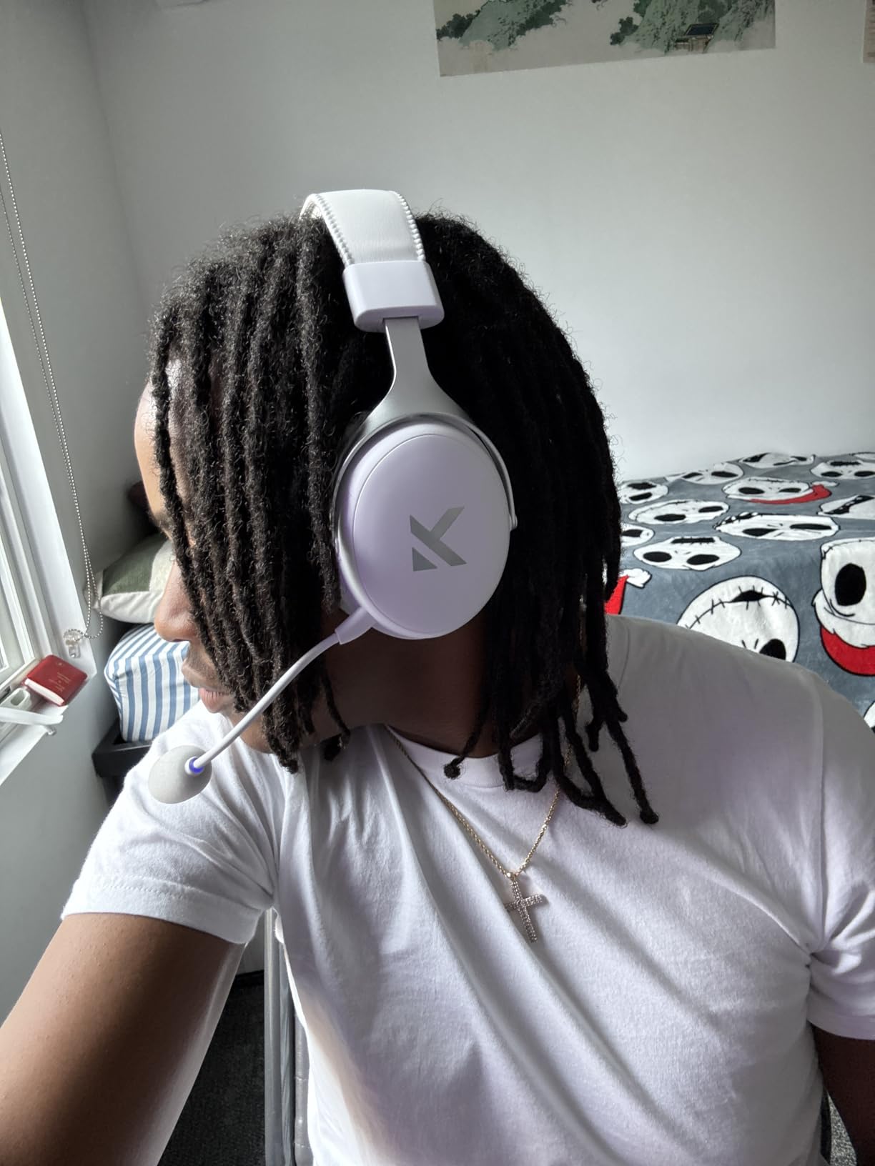 MCHOSE V9 PRO Wireless Gaming Headset 7.1 Surround Sound for PS5 PS4 PC SWITCH TOPSPEED Gaming Headphones, Noise Canceling Mic, 250Hr Battery, Low 15ms Latency, Lightweight, BT 5.3 FPS Games Black&Red - Customer Photo 4