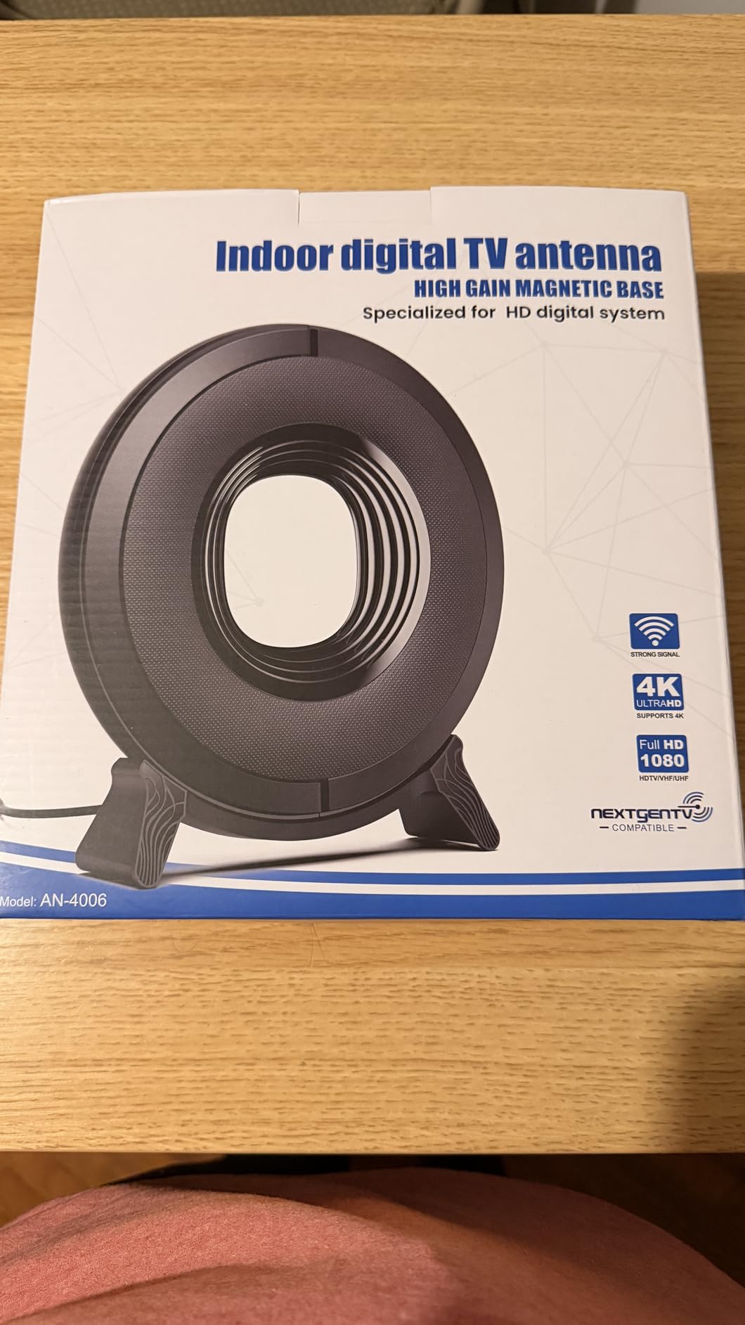 2025 TV Antenna Indoor for Local Channels, Antenna for Smart TV 360° Reception, Digital Antenna for Long Range Reception and All Smart/Old TVs, Supports 4K 1080P HD VHF UHF Customer Review 2025 TV Antenna Indoor for Local Channels, Antenna for Smart TV 360° Reception, Digital Antenna for Long Range Reception and All Smart/Old TVs, Supports 4K 1080P HD VHF UHF - Customer Photo 4