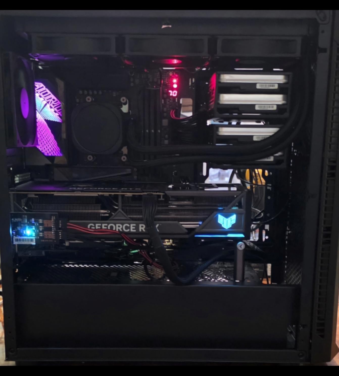 Micro Center AMD Ryzen 7 9700X CPU Processor Bundle with GIGABYTE B650 Gaming X AX V2 Motherboard Customer Review Micro Center AMD Ryzen 7 9700X CPU Processor Bundle with GIGABYTE B650 Gaming X AX V2 Motherboard - Customer Photo 1