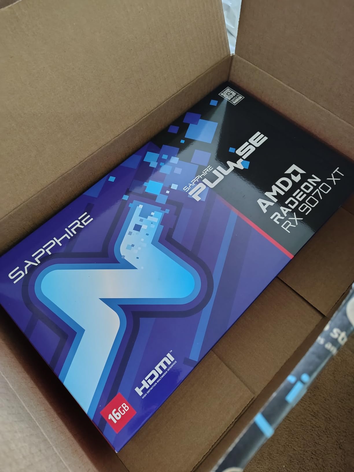 Sapphire 11348-03-20G Pulse AMD Radeon™ RX 9070 XT Gaming Graphics Card with 16GB GDDR6, AMD RDNA 4 - Customer Photo 2