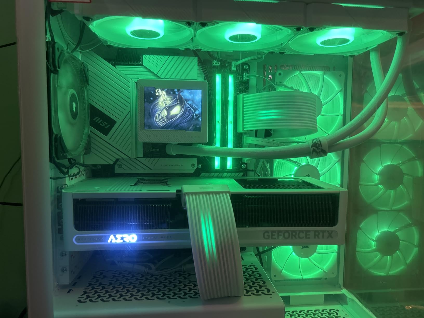 GIGABYTE GeForce RTX 5070 Ti Eagle OC ICE SFF 16G Graphics Card, 16GB 256-bit GDDR7, PCIe 5.0, WINDFORCE Cooling System, GV-N507TEAGLEOC ICE-16GD Video Card - Customer Photo 5